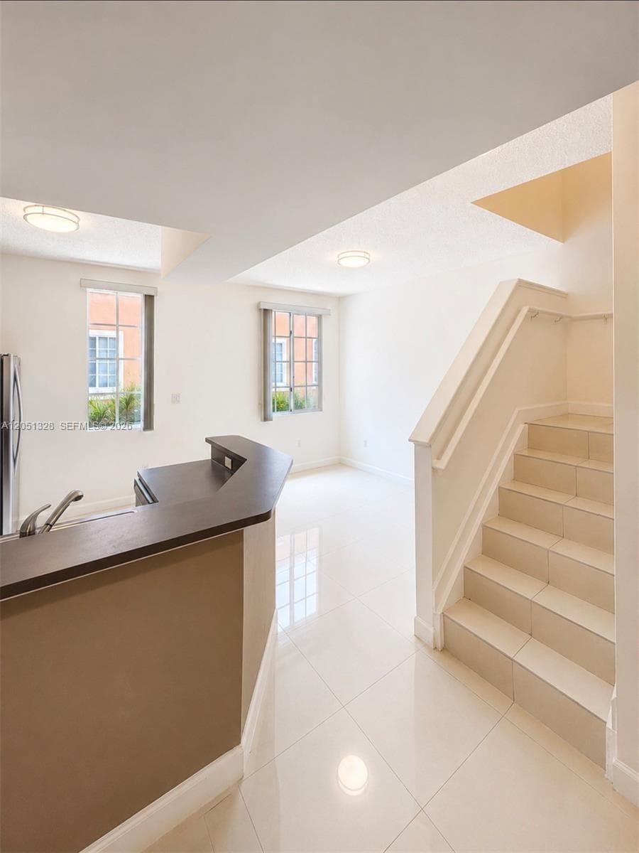 2941 NE 185th St # 1311, Aventura FL 33180 photo 5
