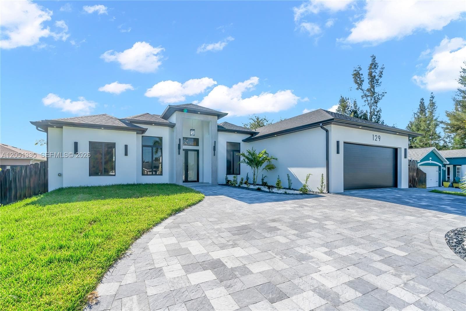 129 SW 34th ave, Cape Coral FL 33991 photo 2