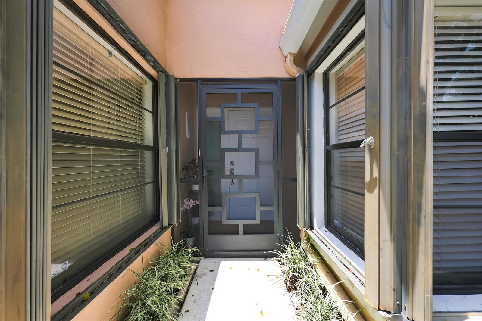 8343 Springlake Drive, Boca Raton FL 33496 photo 4