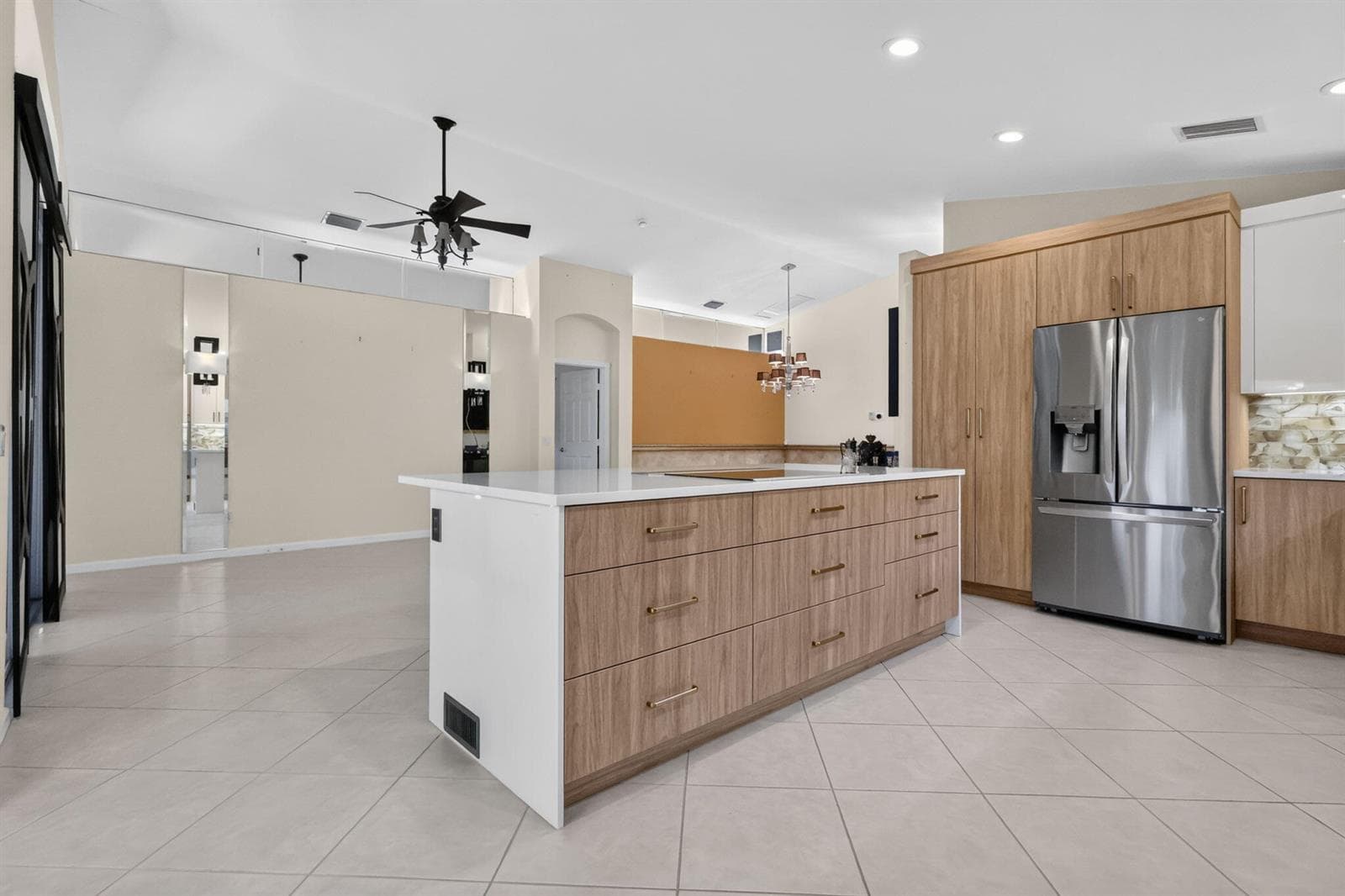 8135 Playa Del Sur Boulevard, Lake Worth FL 33467 photo 2