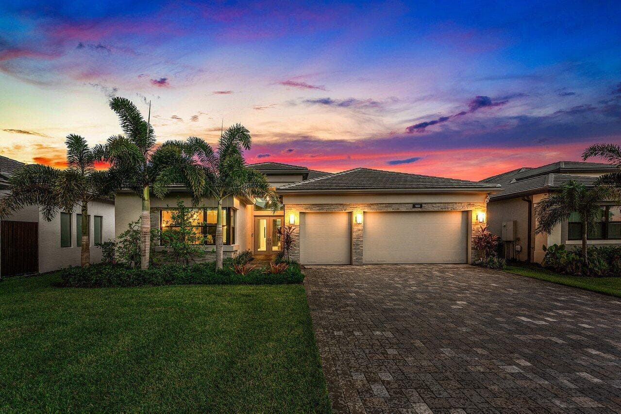 9850 Evergreen Woods Lane, Boynton Beach FL 33473 photo 2