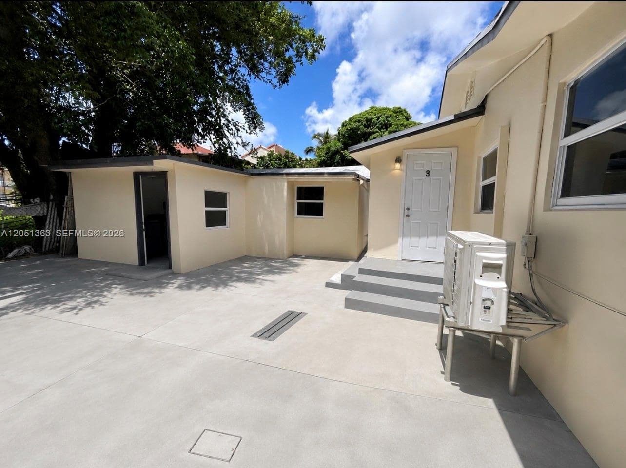 1872 NW 1st St # 3, Miami, FL 33125