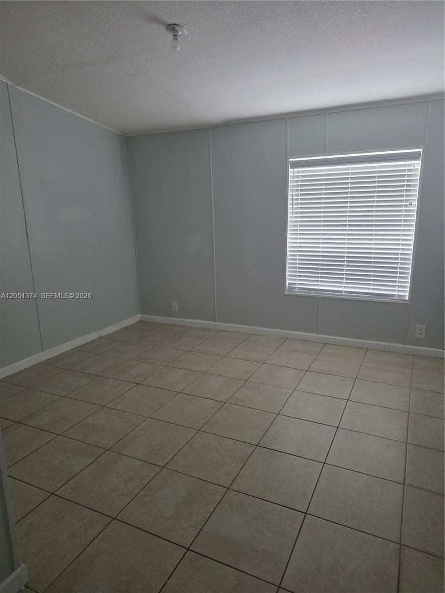 19800 SW 180th Ave # 588, Miami FL 33187 photo 3