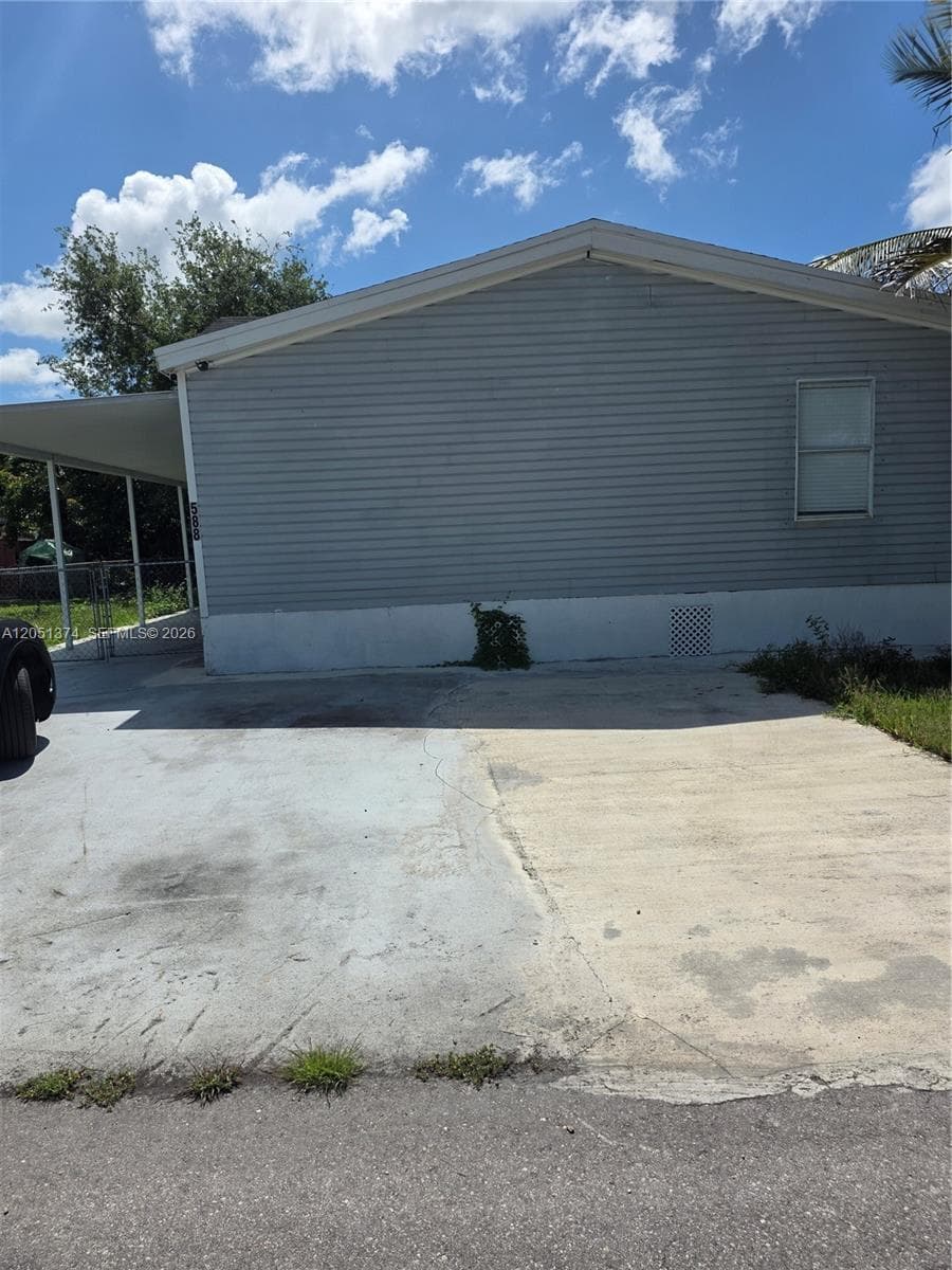 19800 SW 180th Ave # 588, Miami FL 33187
