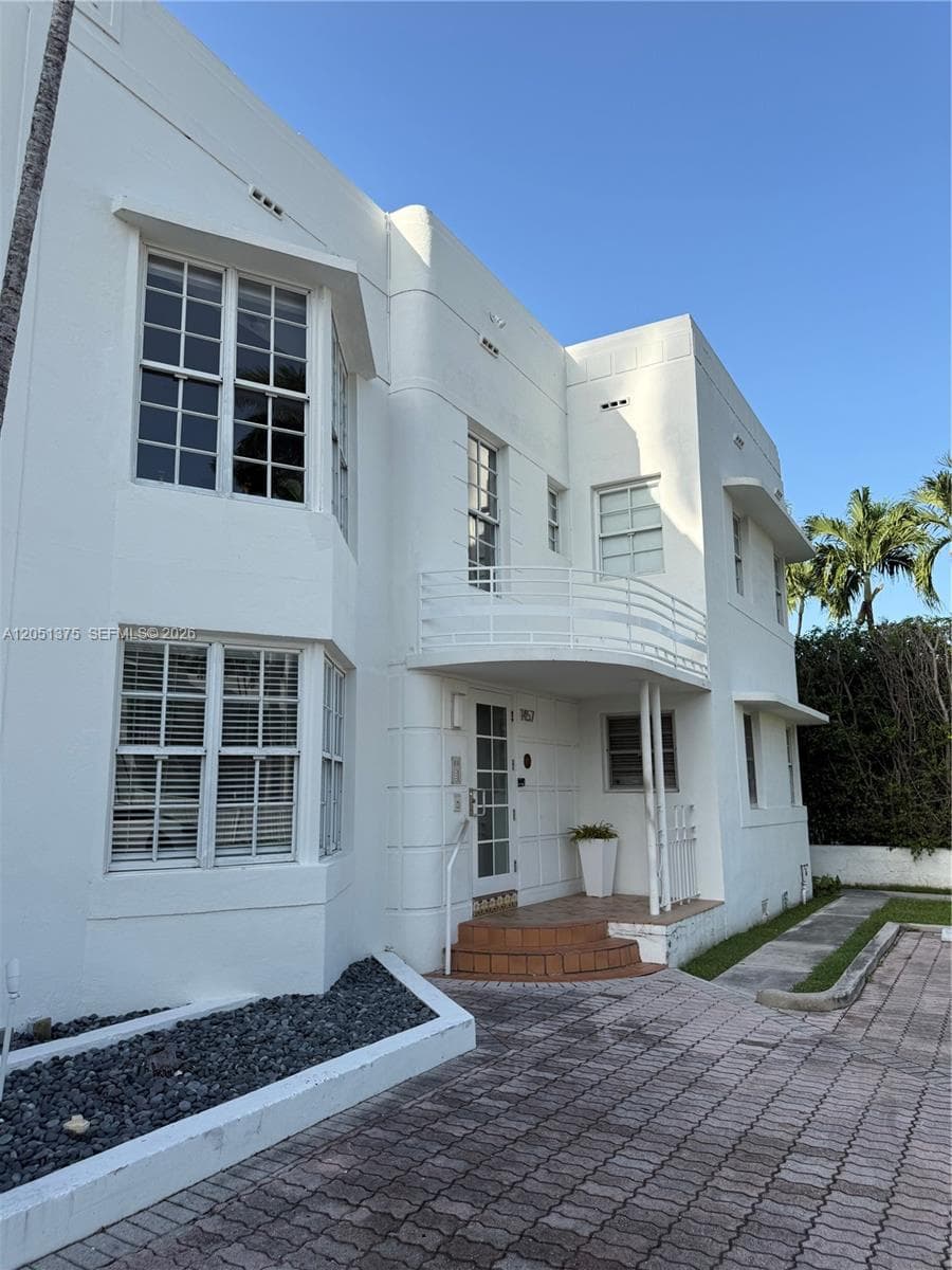 1457 Meridian Ave # 203, Miami Beach FL 33139 photo 2