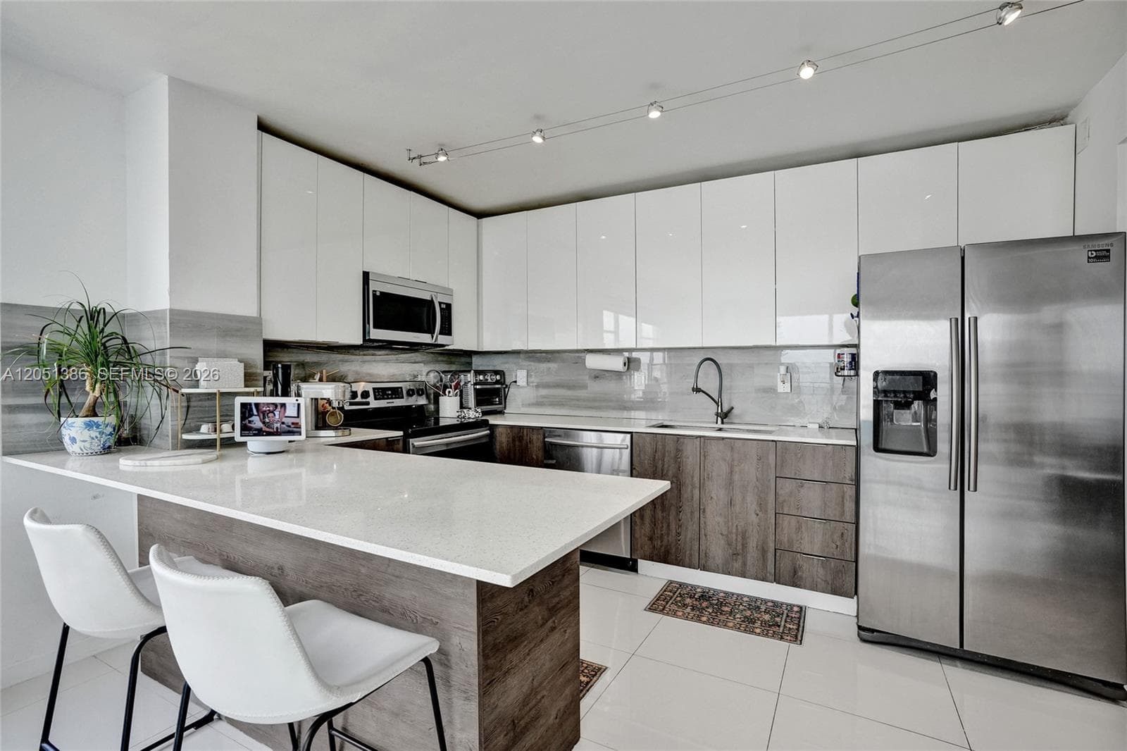 11111 Biscayne Blvd # 1915, Miami FL 33181 photo 3