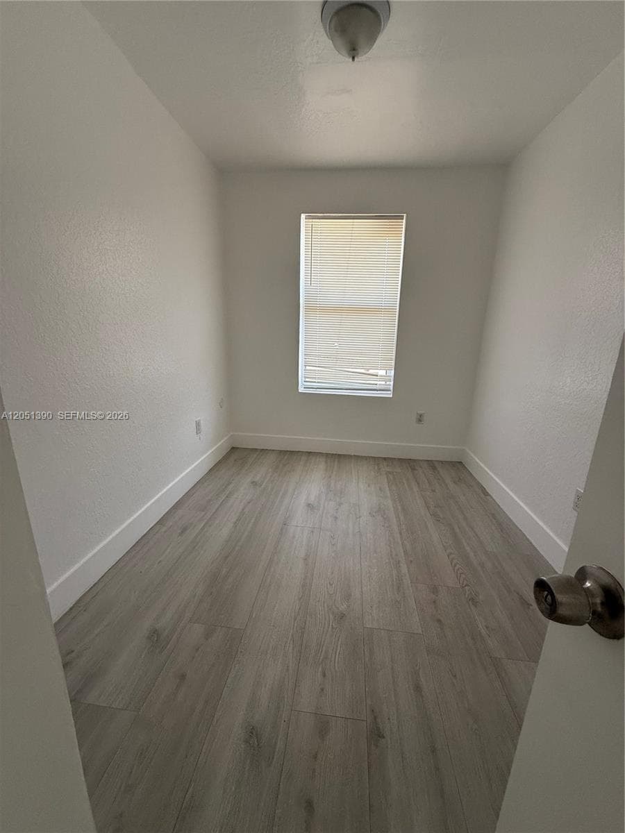 1306 NW 61st St # 5, Miami FL 33142