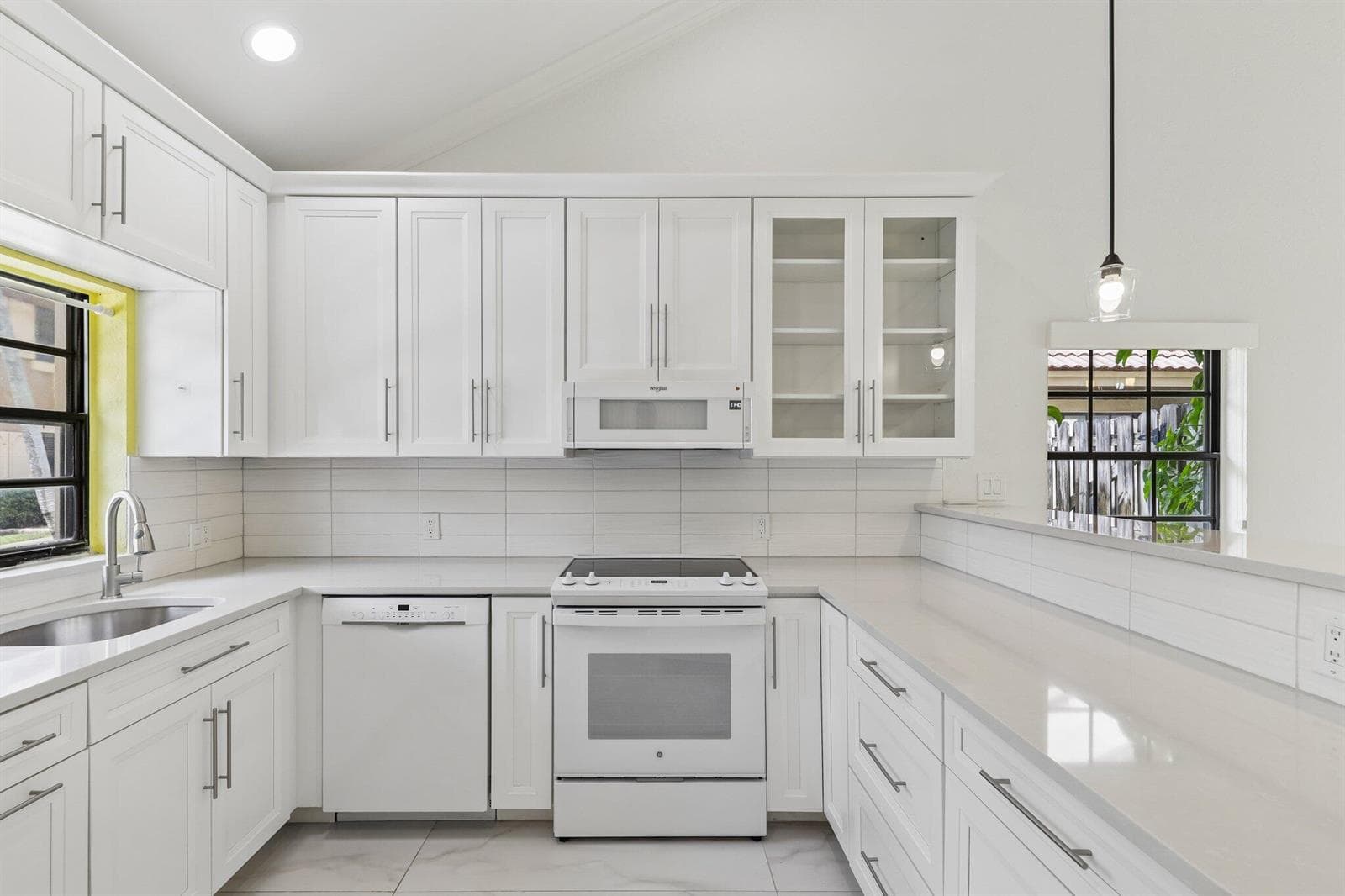 2656 Riverside Drive # 2656, Coral Springs FL 33065 photo 2