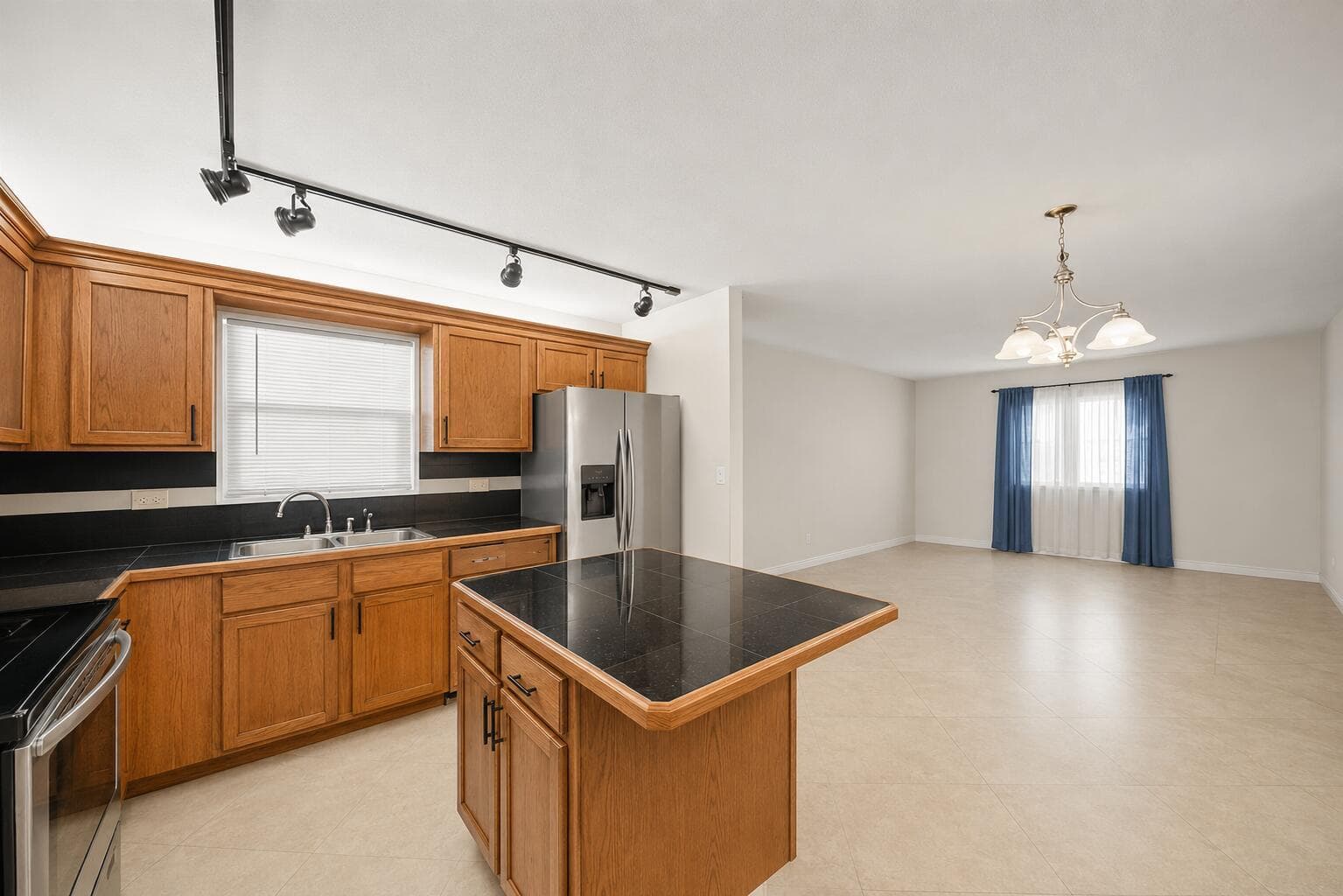 4528 SW 54th Street # b, Dania Beach FL 33314