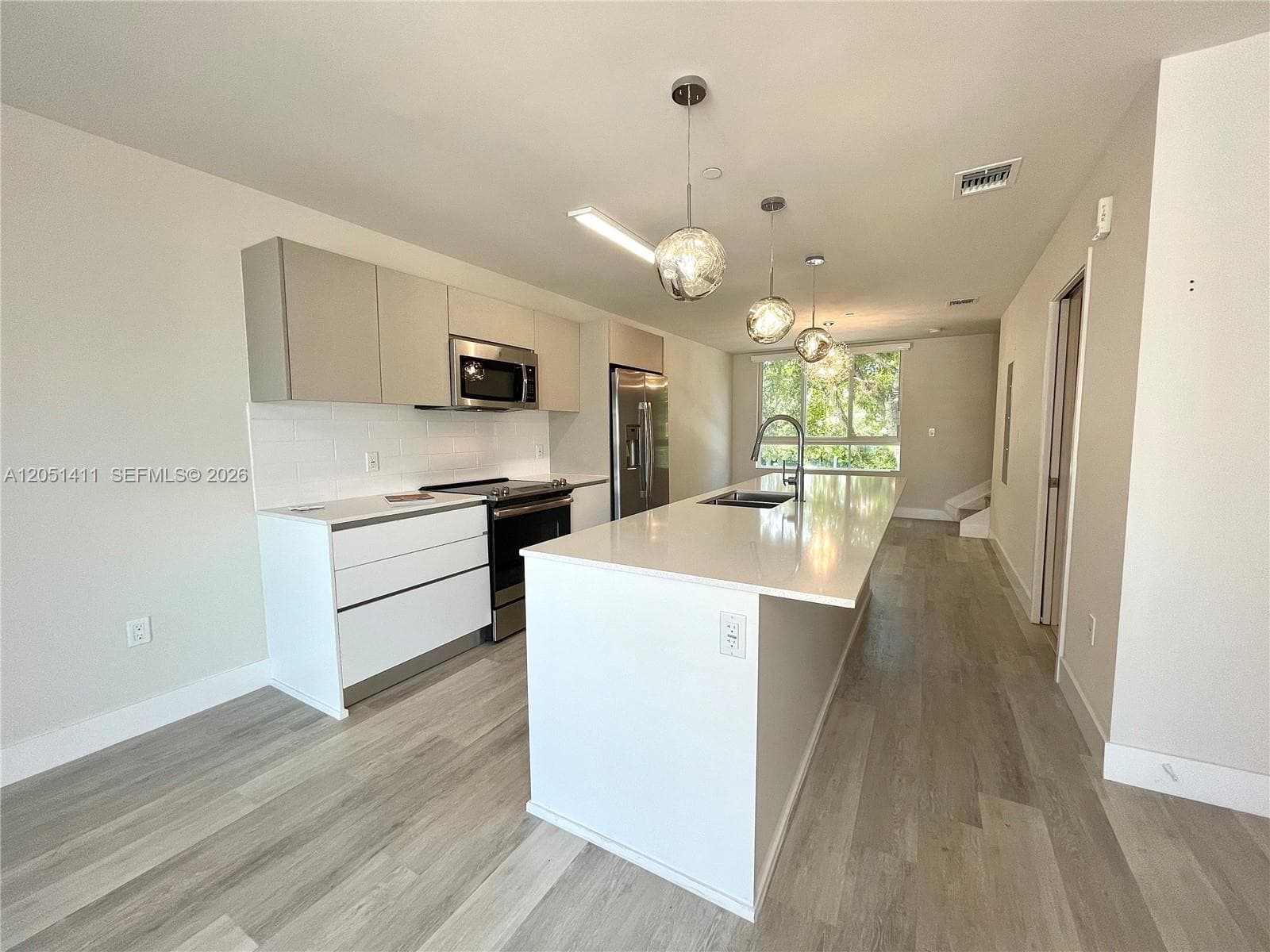 2535 NE 193rd St # 3212, Miami FL 33180 photo 3