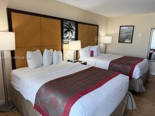 19201 Collins Ave # 837, Sunny Isles Beach FL 33160 photo 5