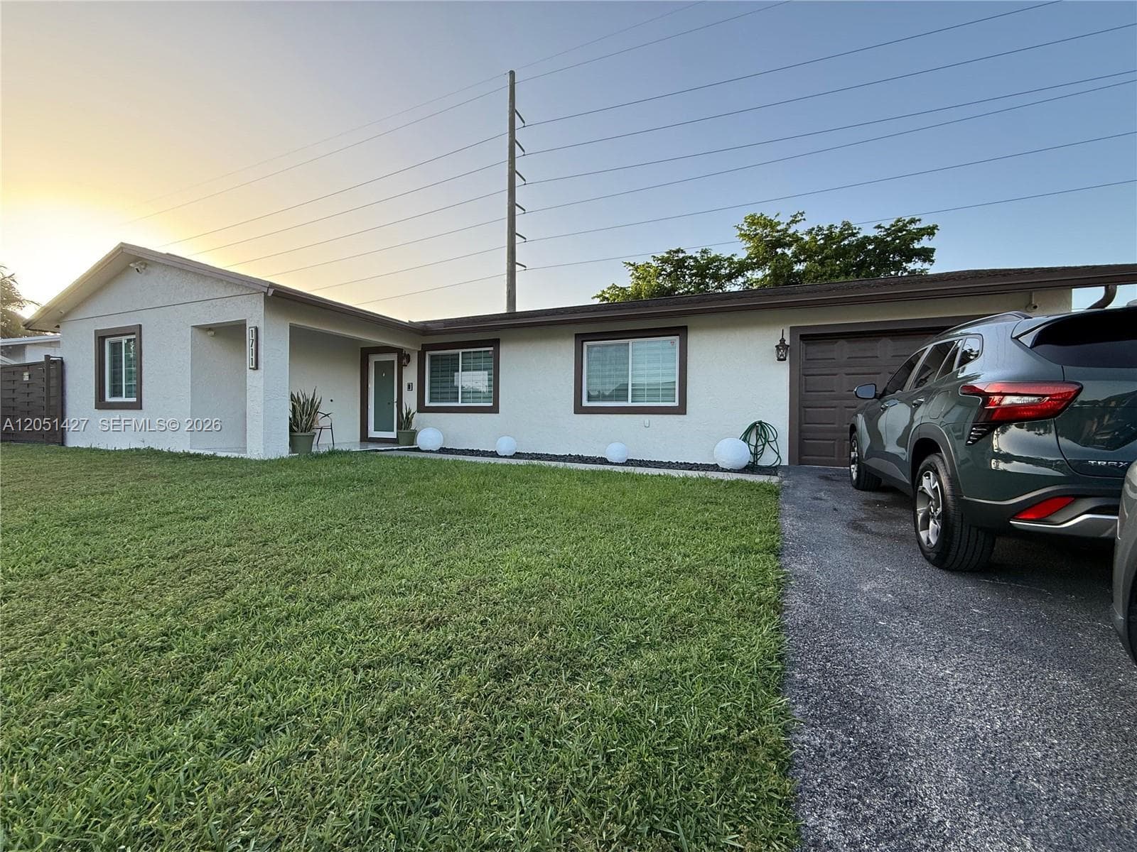 1711 N Anhinga Ln, Homestead FL 33035