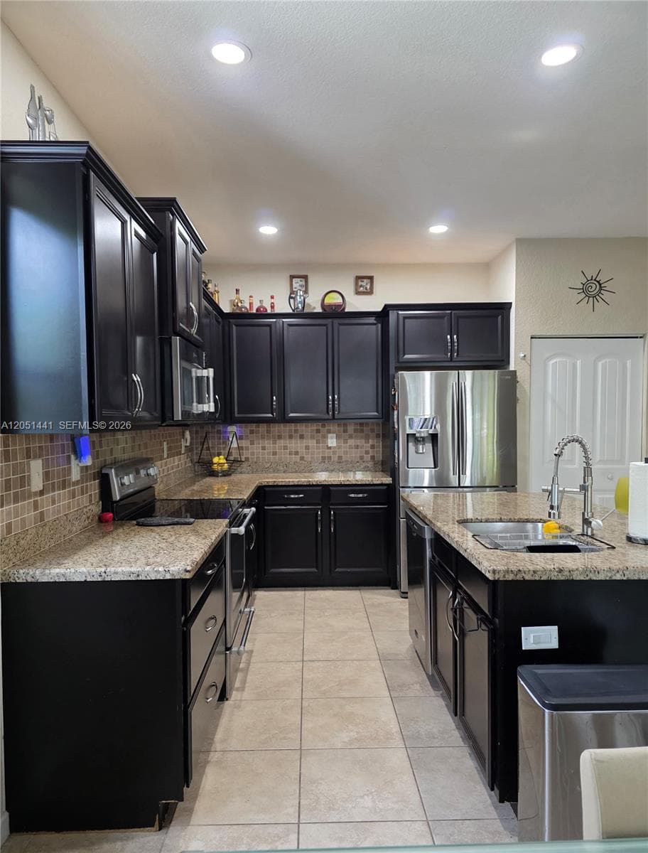 28363 SW 129th Ct, Homestead FL 33033 photo 4