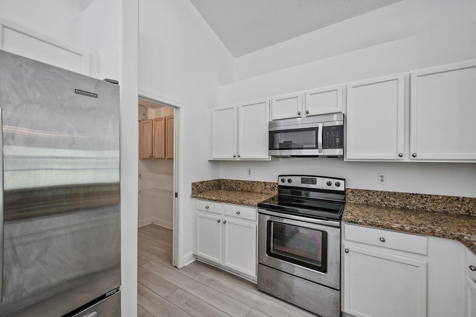 8671 155th Place N, Palm Beach Gardens FL 33418 photo 4
