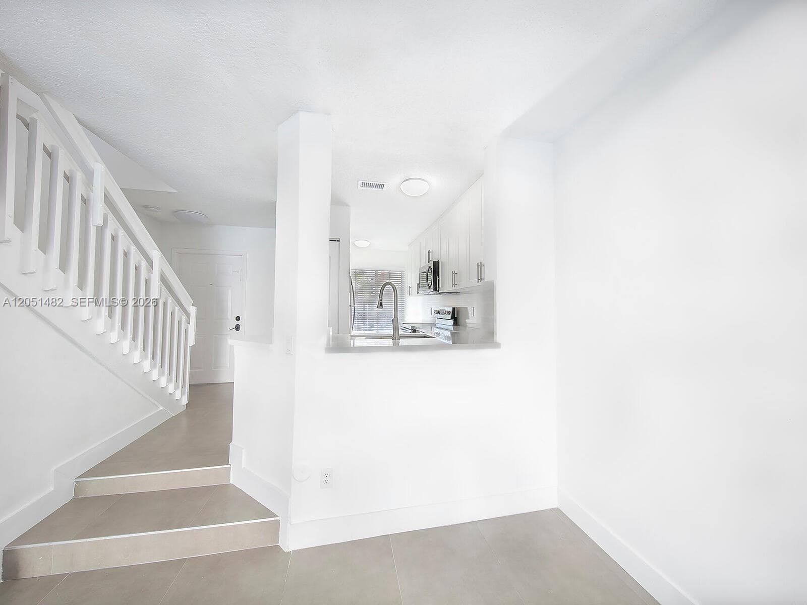 8260 NW 10th St # 6, Miami, FL 33126 photo 5