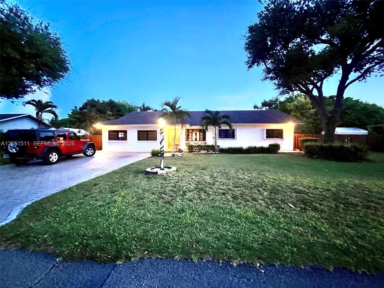 16330 SW 282nd St, Homestead FL 33033 photo 2