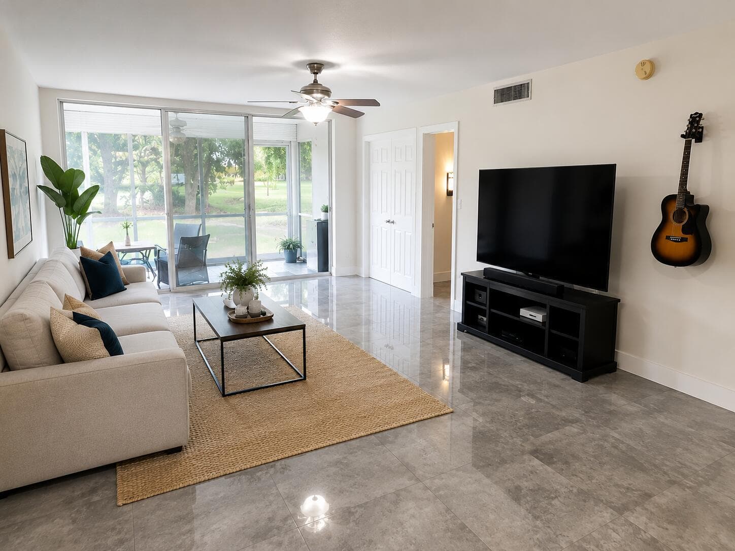 575 Oaks Lane # 109, Pompano Beach FL 33069