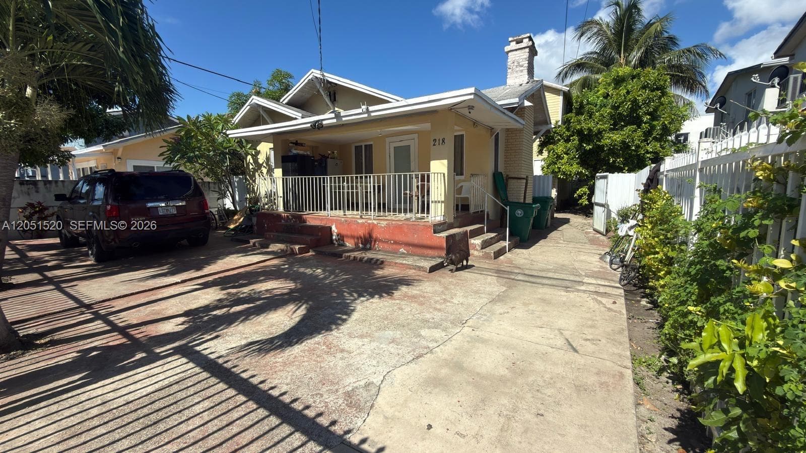 218 SW 10th Ave, Miami FL 33130 photo 2