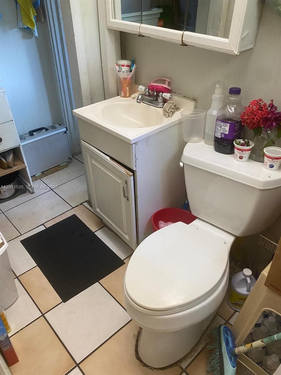 218 SW 10th Ave, Miami FL 33130 photo 5