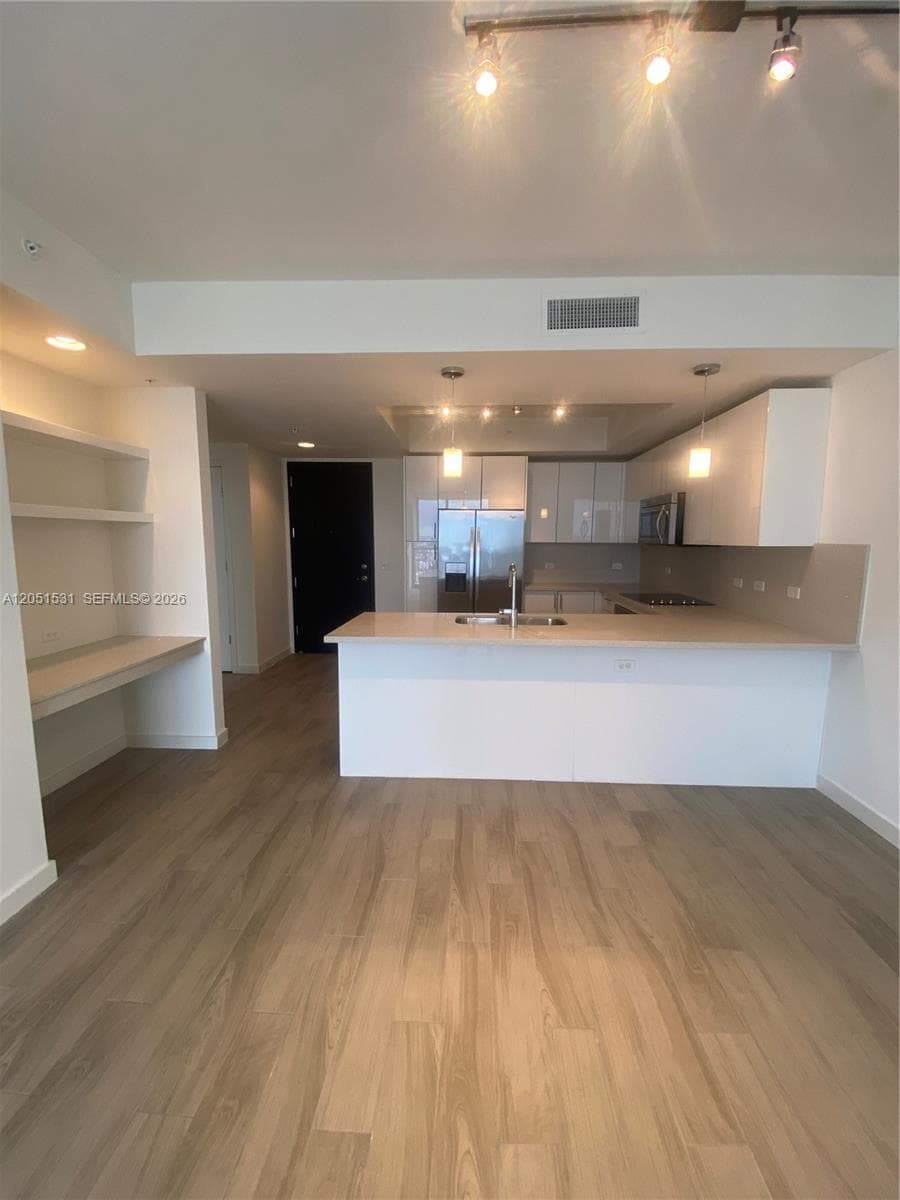 999 SW 1 AVE # 3209, Miami FL 33130 photo 2