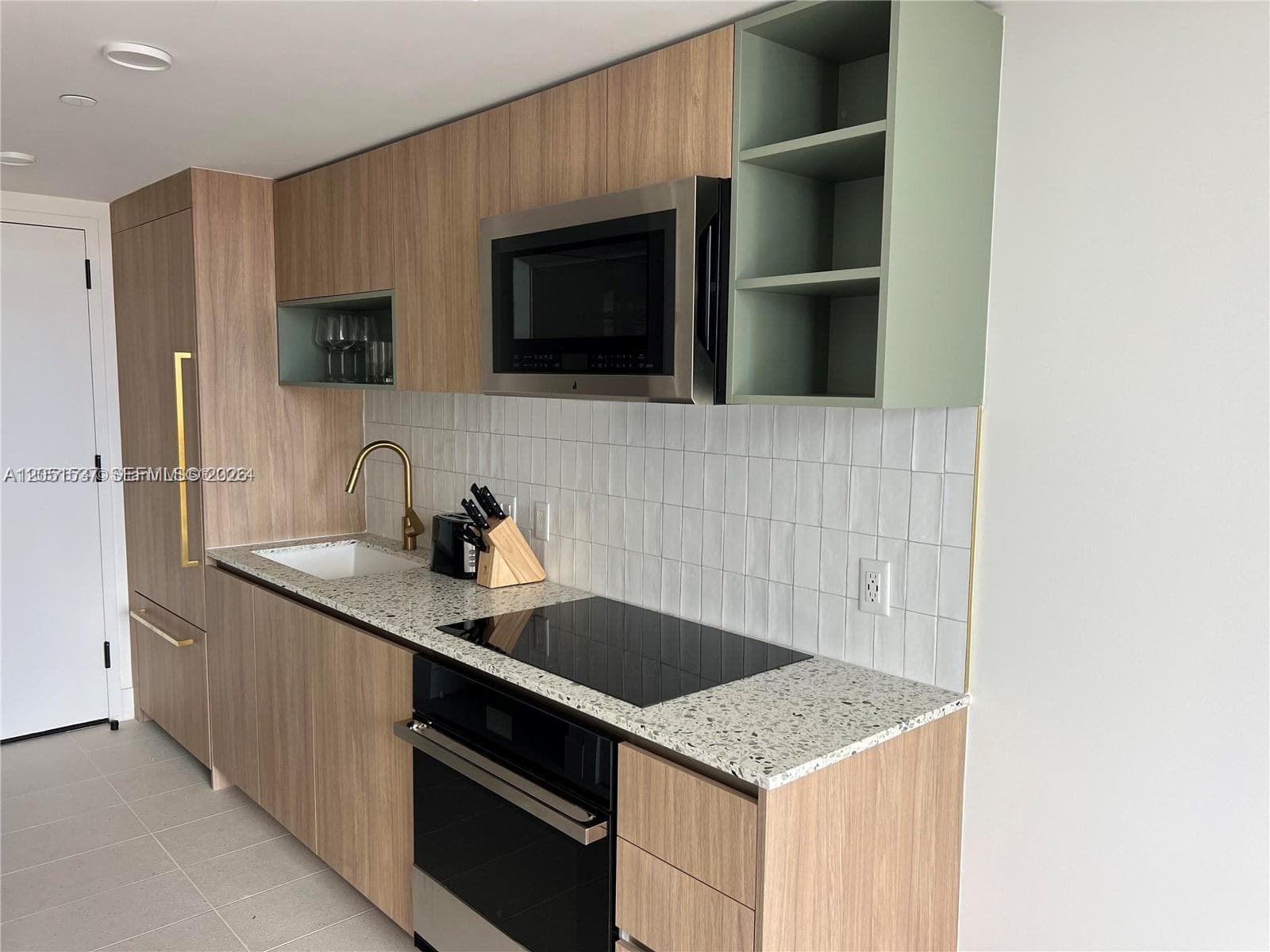 159 NE 6th St # 2807, Miami FL 33132 photo 3