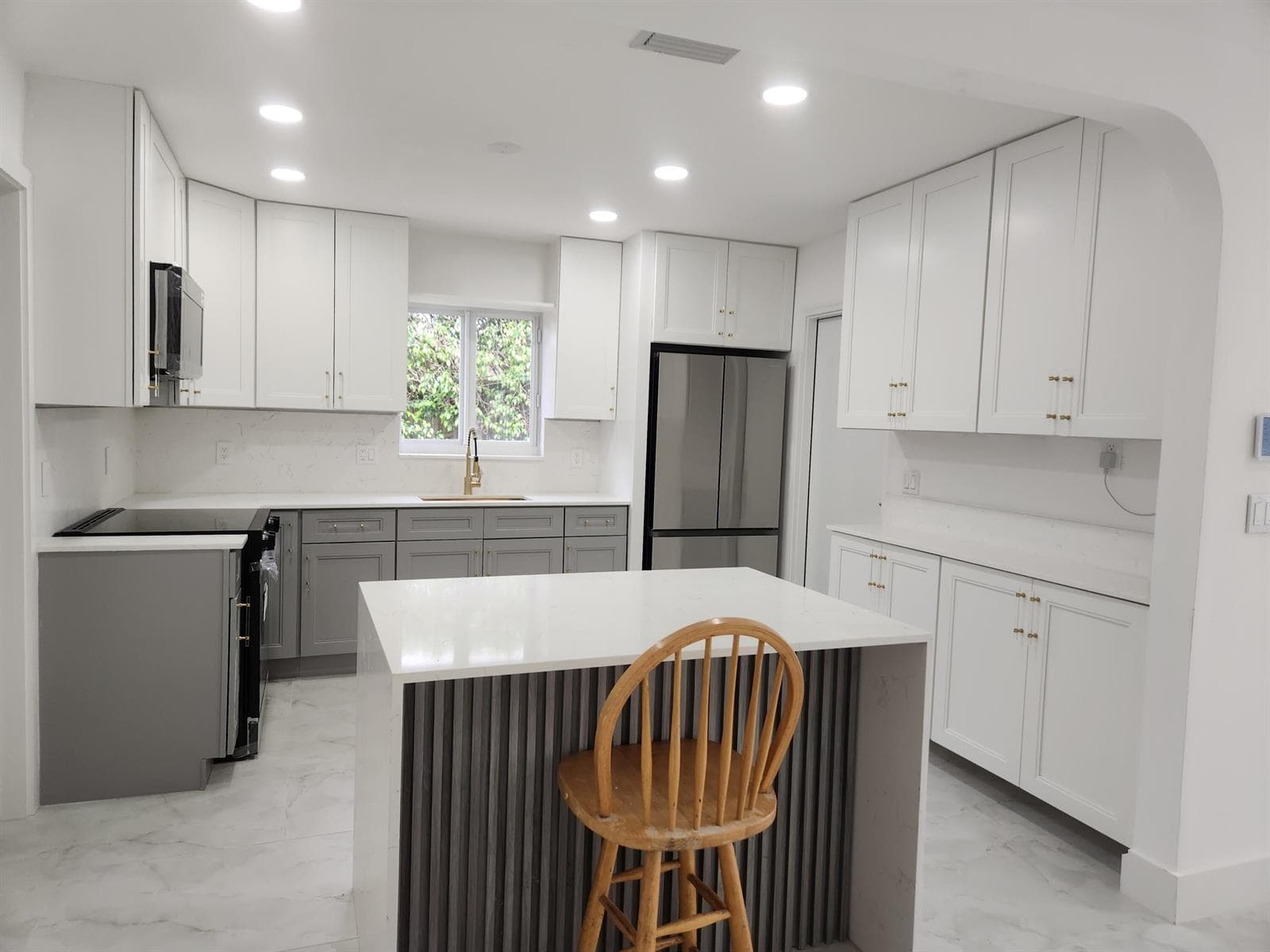 401 SE 1st Avenue, Pompano Beach FL 33060 photo 4