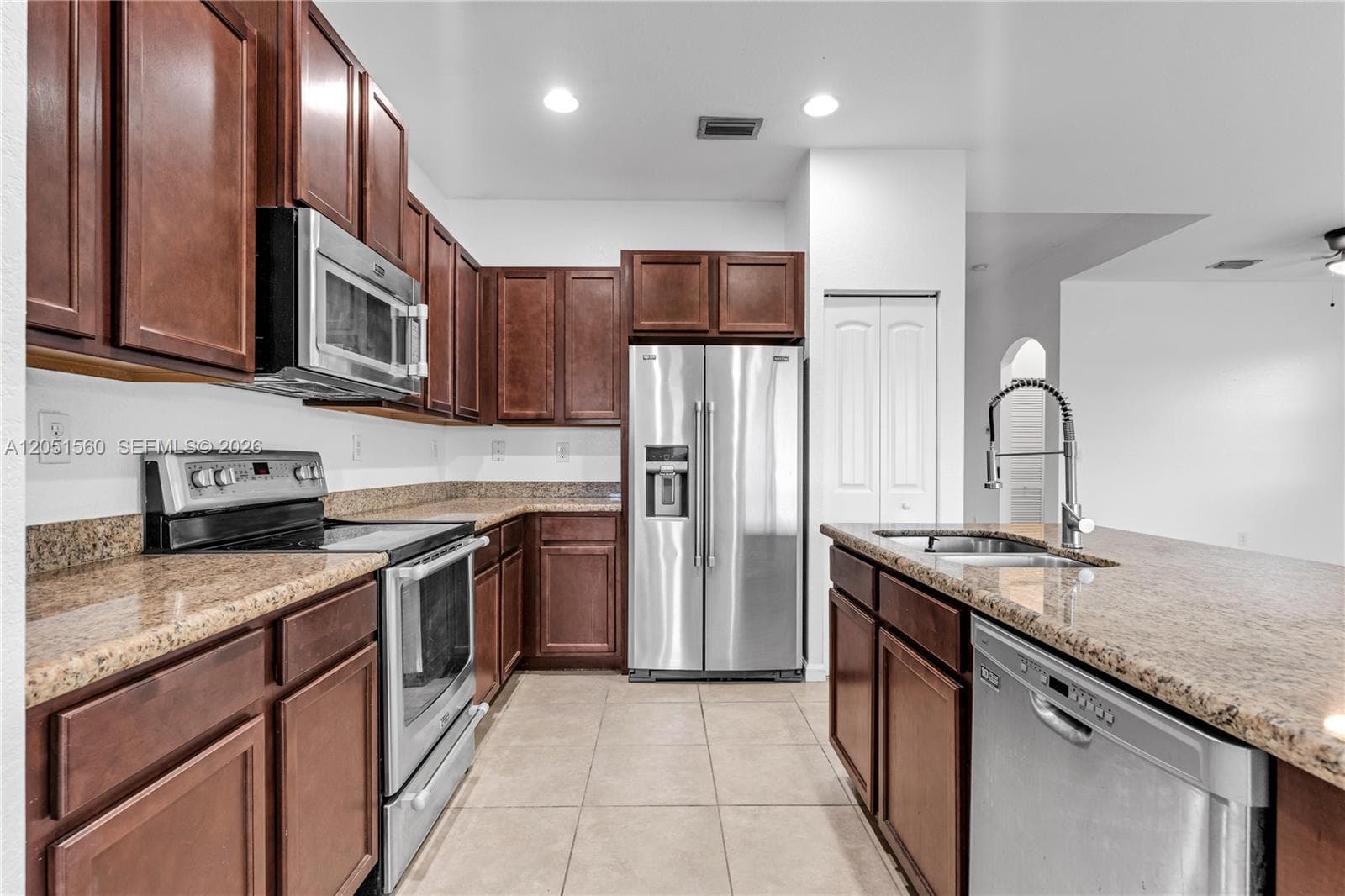 28381 SW 128th Pl, Homestead FL 33033 photo 4