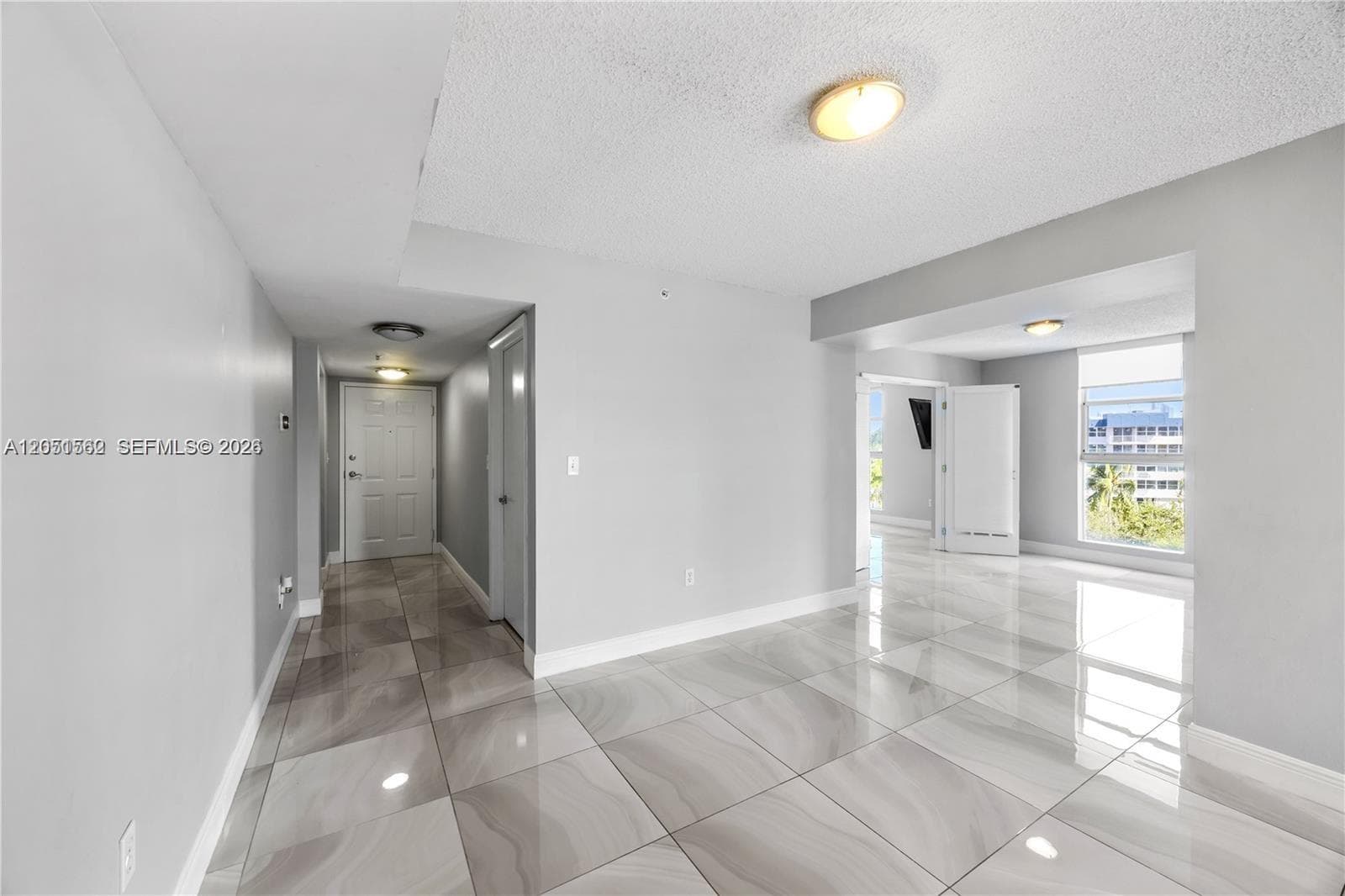 16590 NE 26th Ave # 502, North Miami Beach FL 33160 photo 5