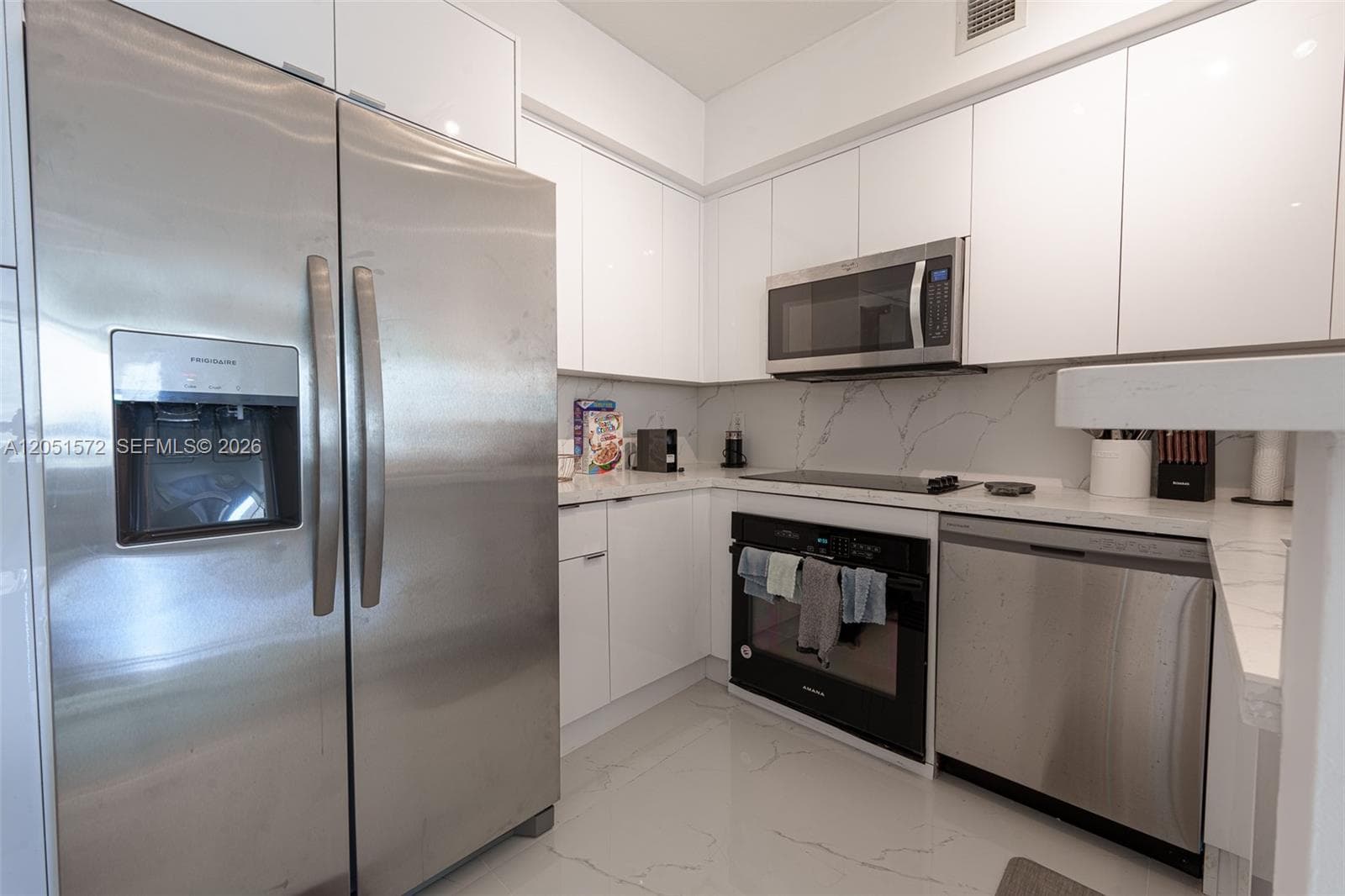 335 S Biscayne Blvd # 1600, Miami, FL 33131 photo 4