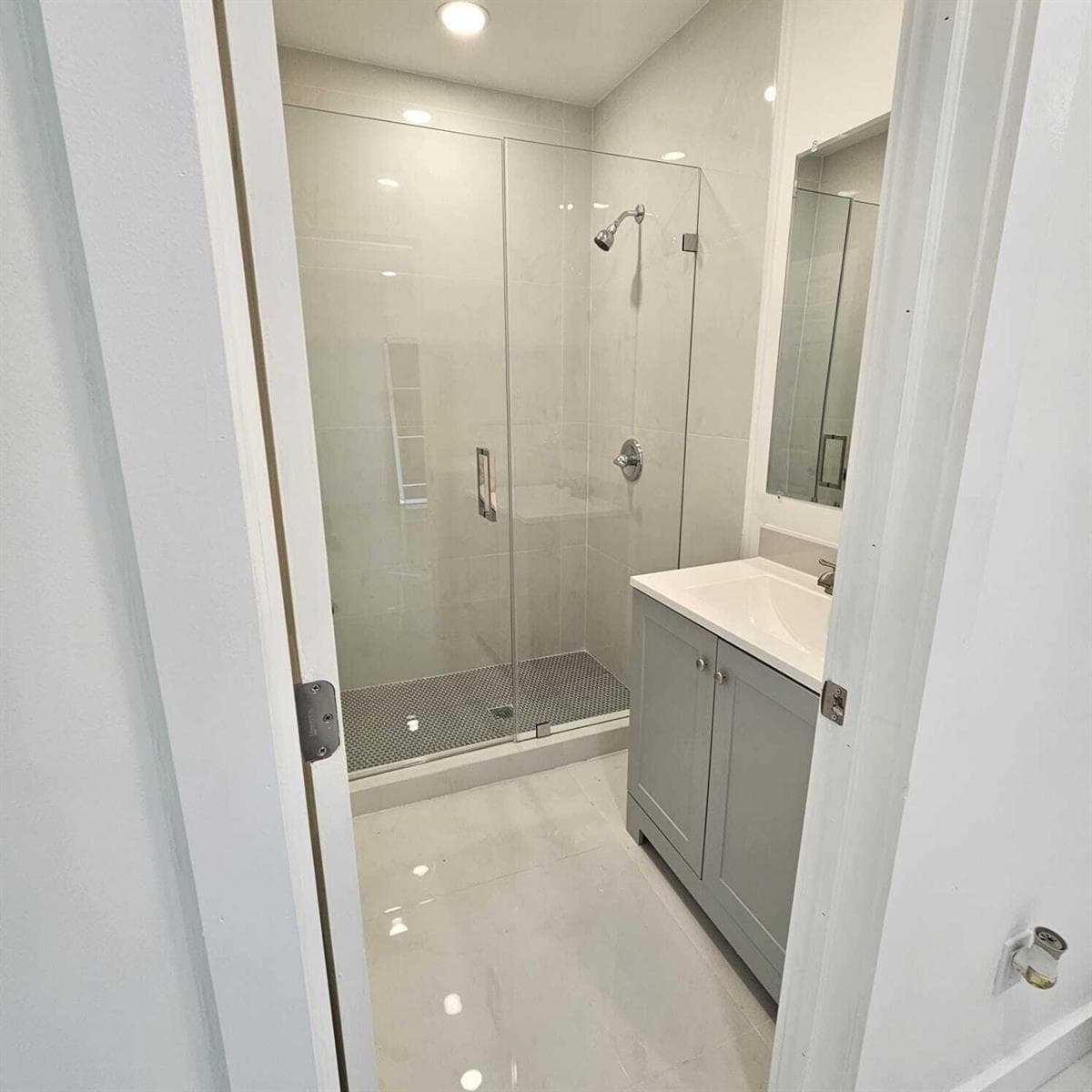 206 NE 13th Street # c, Fort Lauderdale FL 33304 photo 2