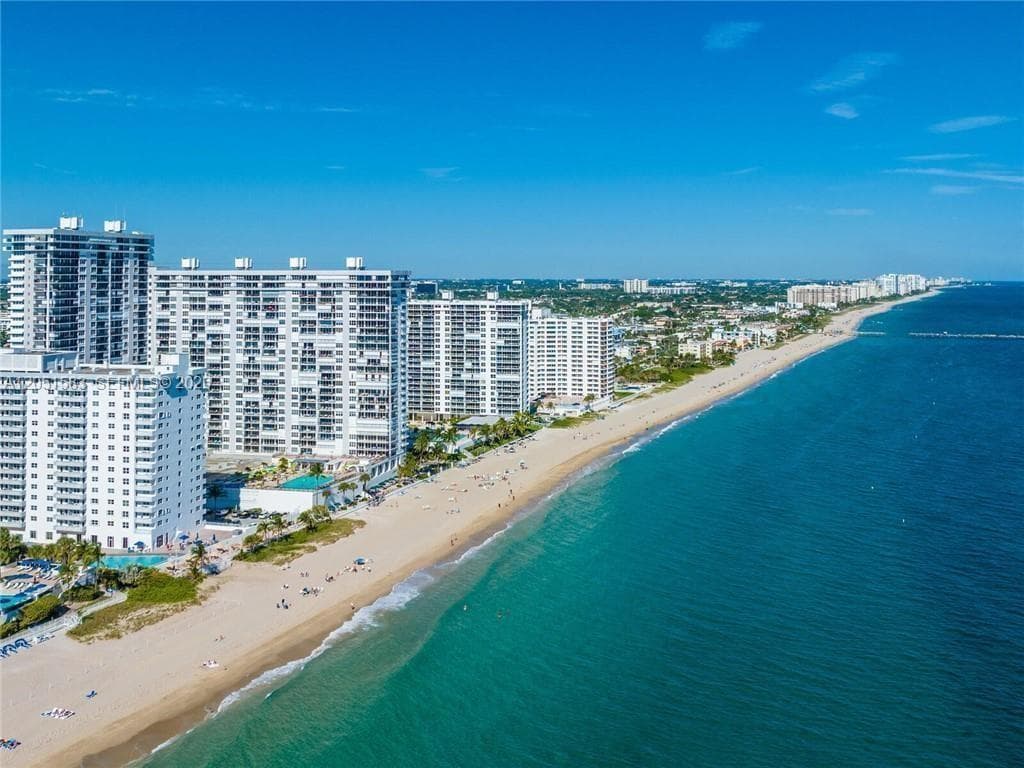 4280 Galt Ocean Dr # 26D, Fort Lauderdale FL 33308