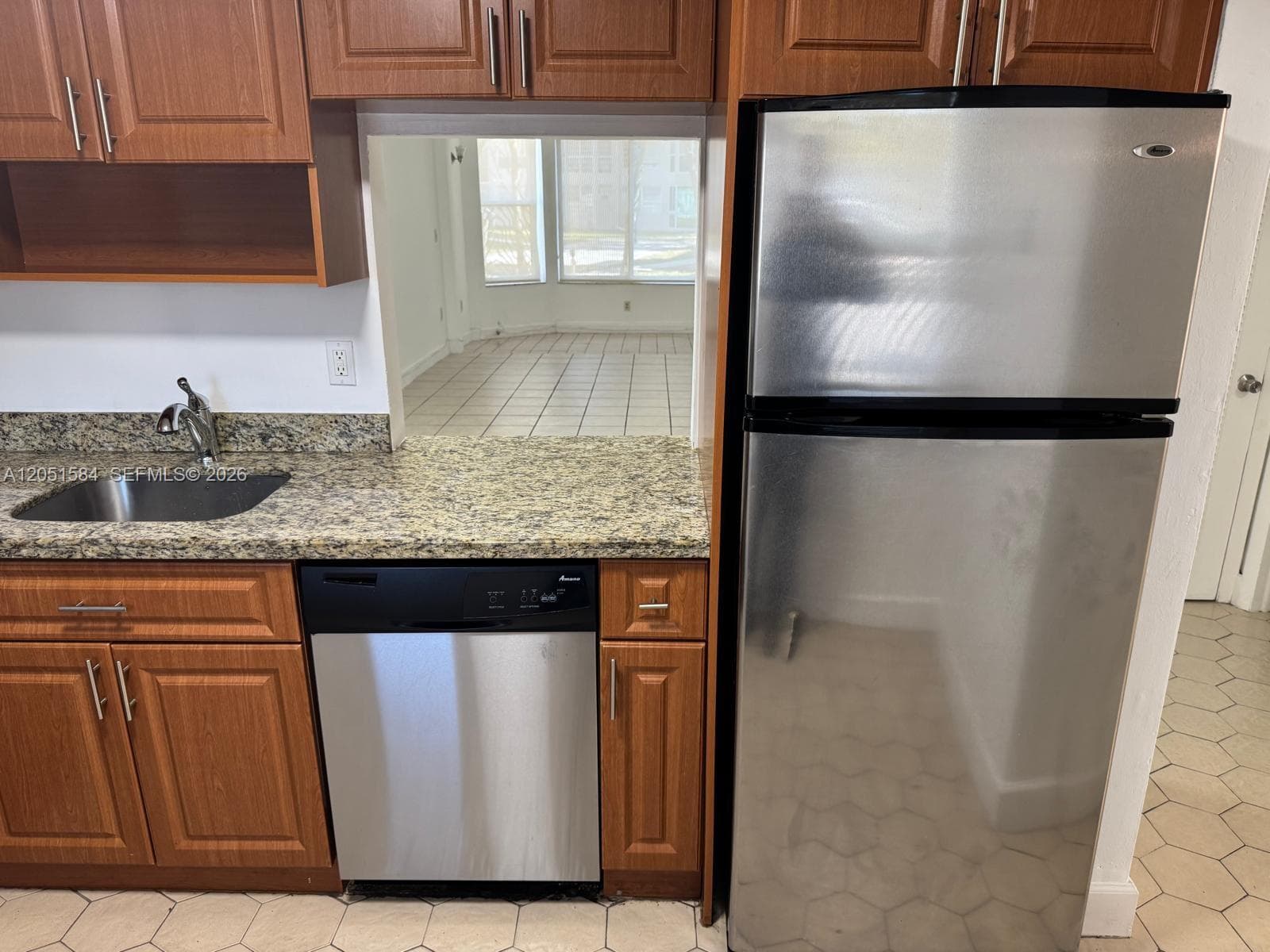 1401 NE 191st St # D108, Miami FL 33179 photo 5