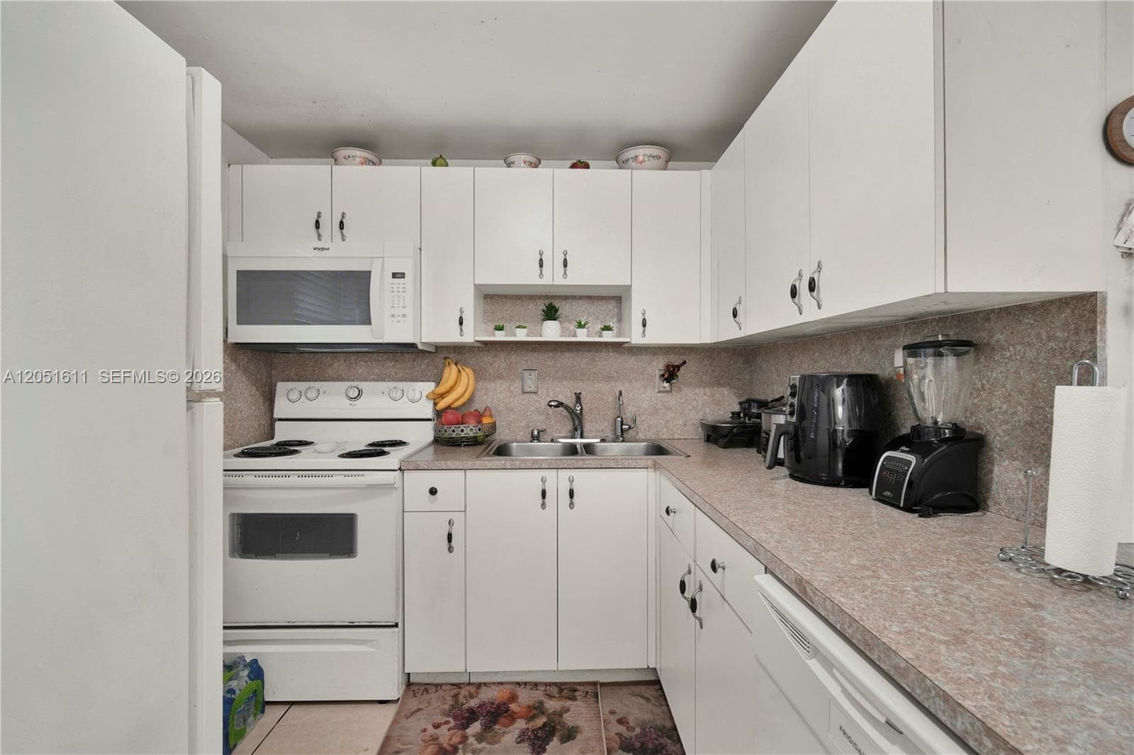 1755 W 60th St # D204, Hialeah FL 33012 photo 4