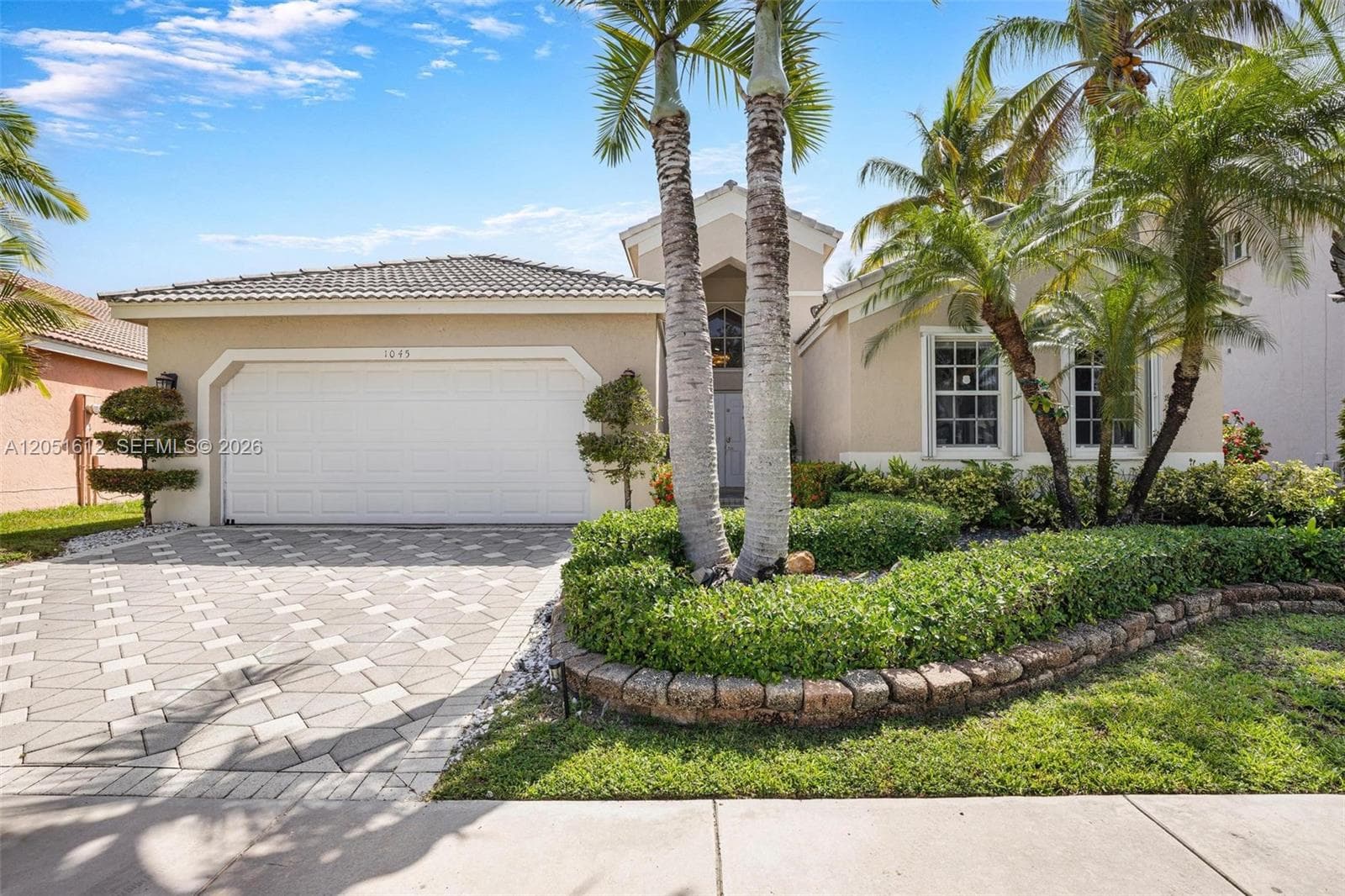 1045 Cedar Falls Dr # 0, Weston FL 33327