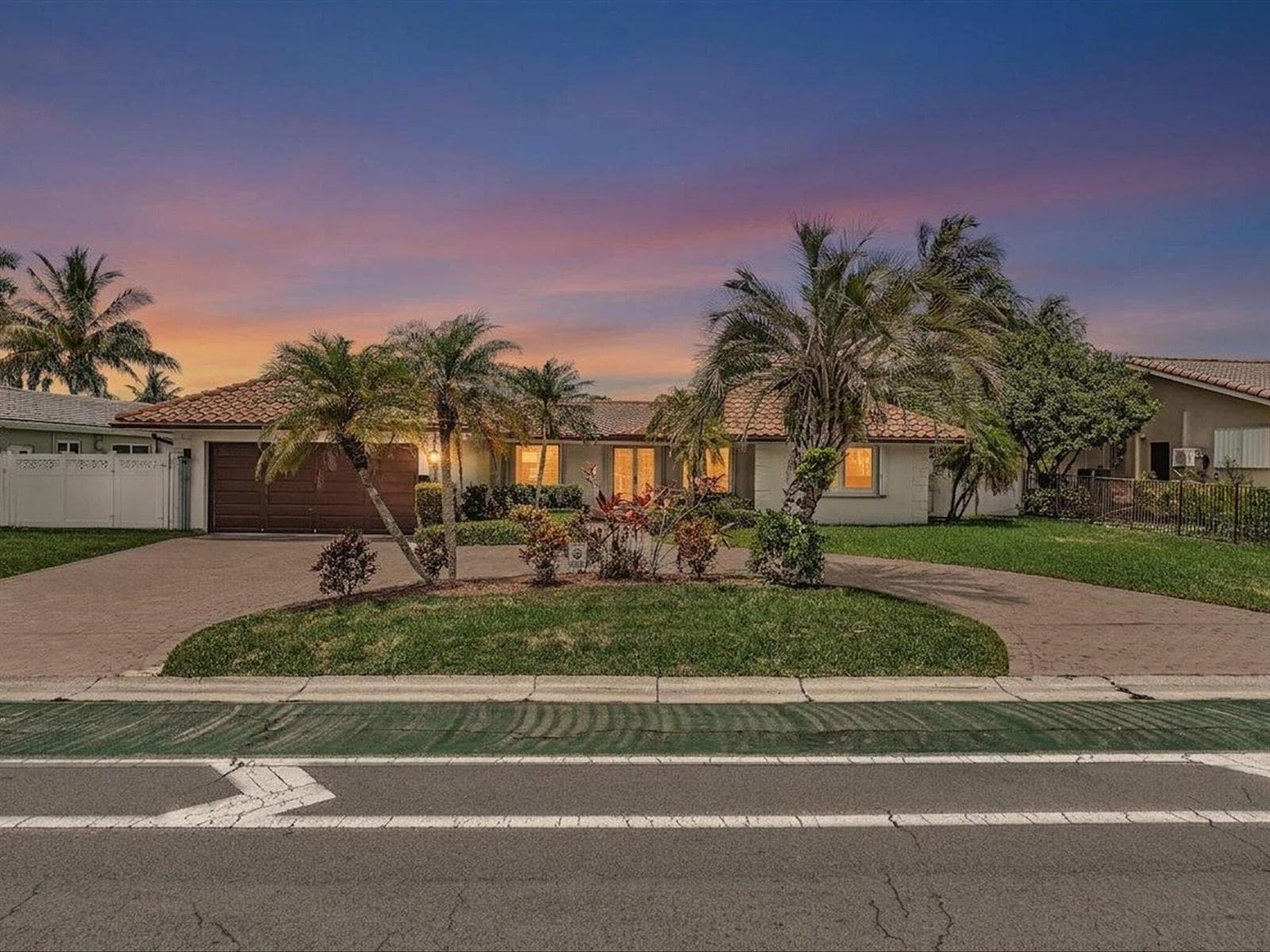 2800 NE 55th Street, Fort Lauderdale FL 33308