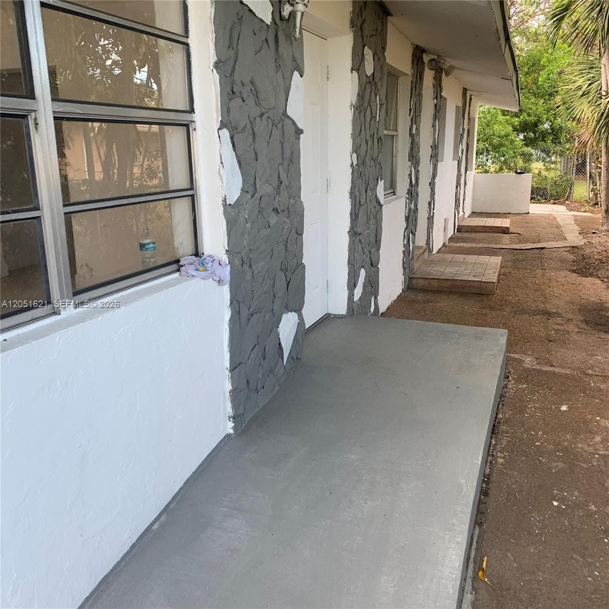 308 NW 9th St, Hallandale Beach FL 33009 photo 5