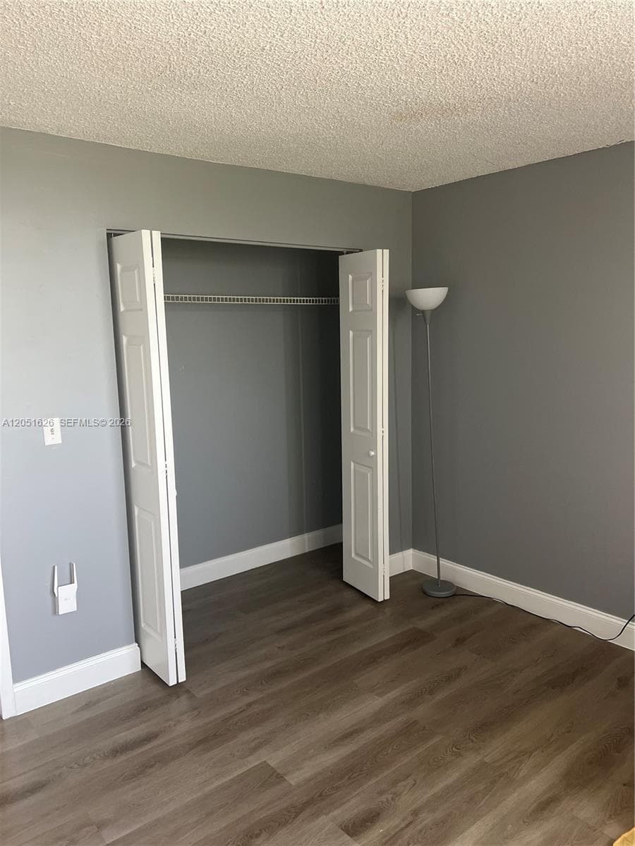 1250 NE 125th St # 403D, North Miami FL 33161 photo 4