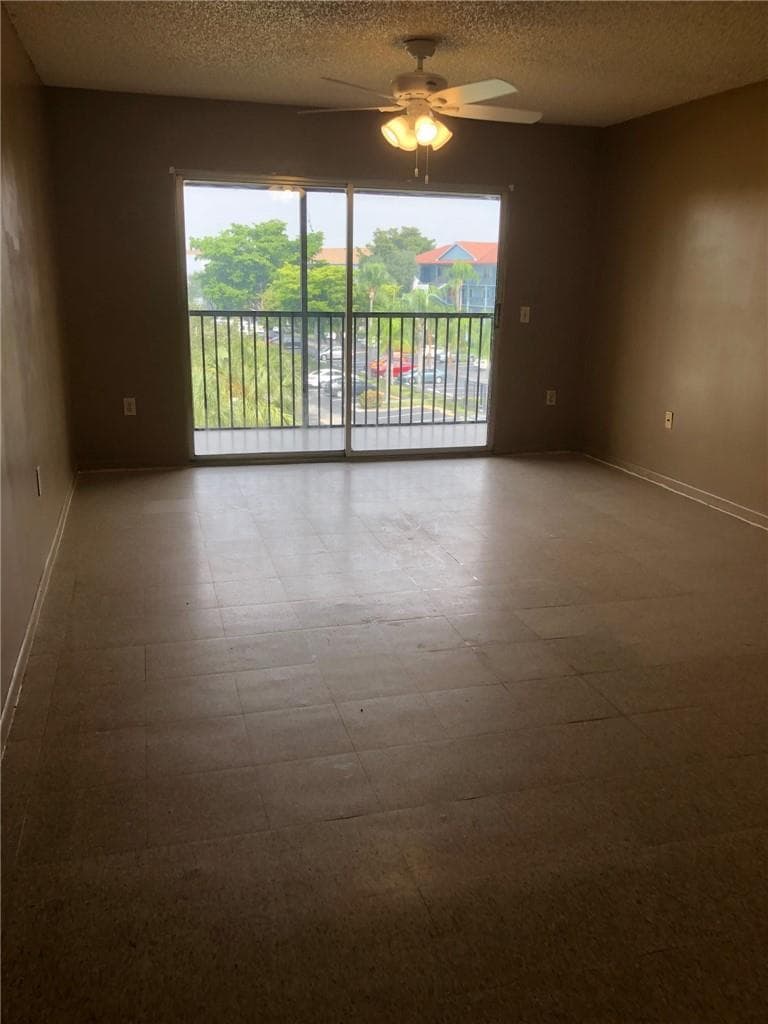 13455 SW 16th Court, Pembroke Pines FL 33027 photo 2