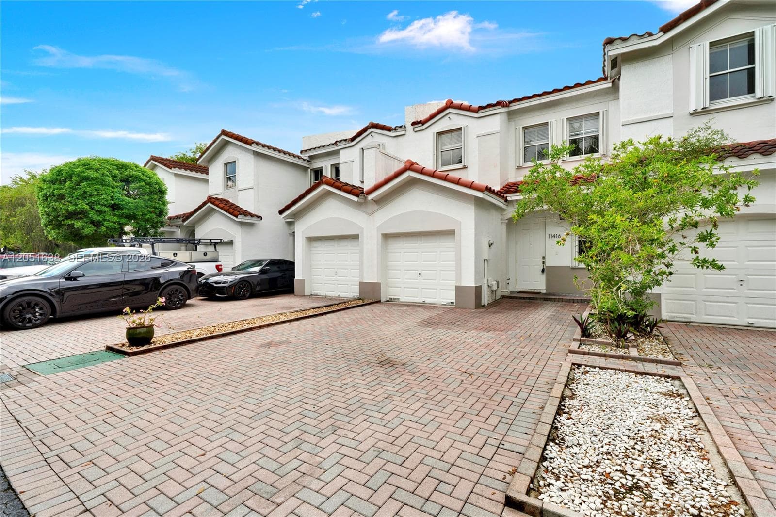 11416 NW 43rd Ter, Doral FL 33178 photo 3