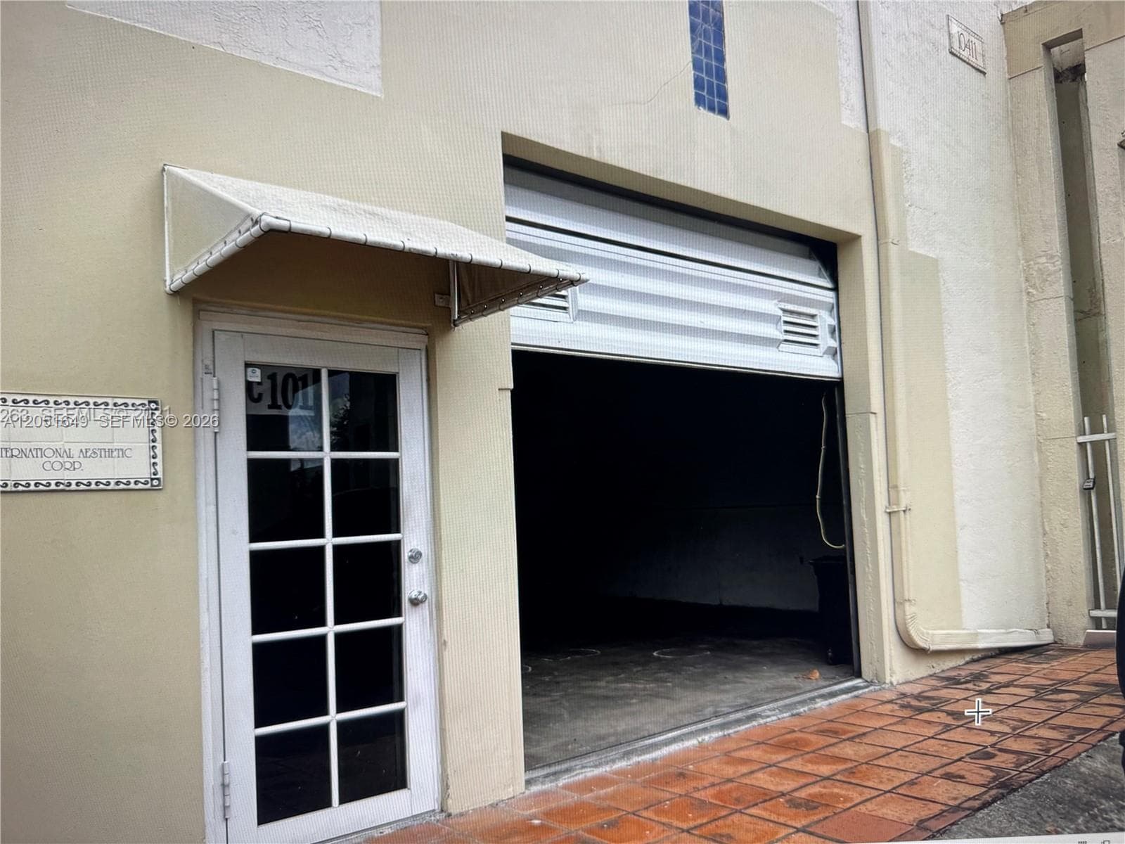 10411 NW 28th St, Doral FL 33172 photo 4
