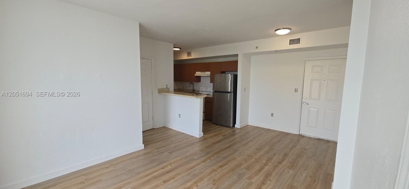 120 SW 8th Ave # 706, Miami FL 33130 photo 2