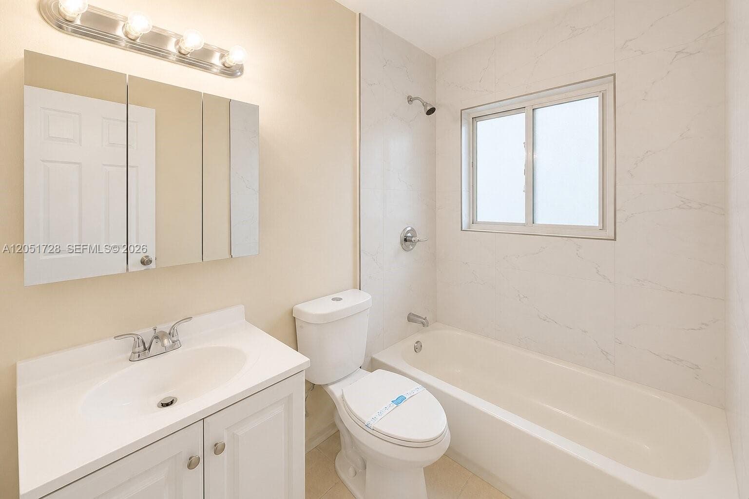 700 NE 25th St # A, Pompano Beach FL 33064 photo 4
