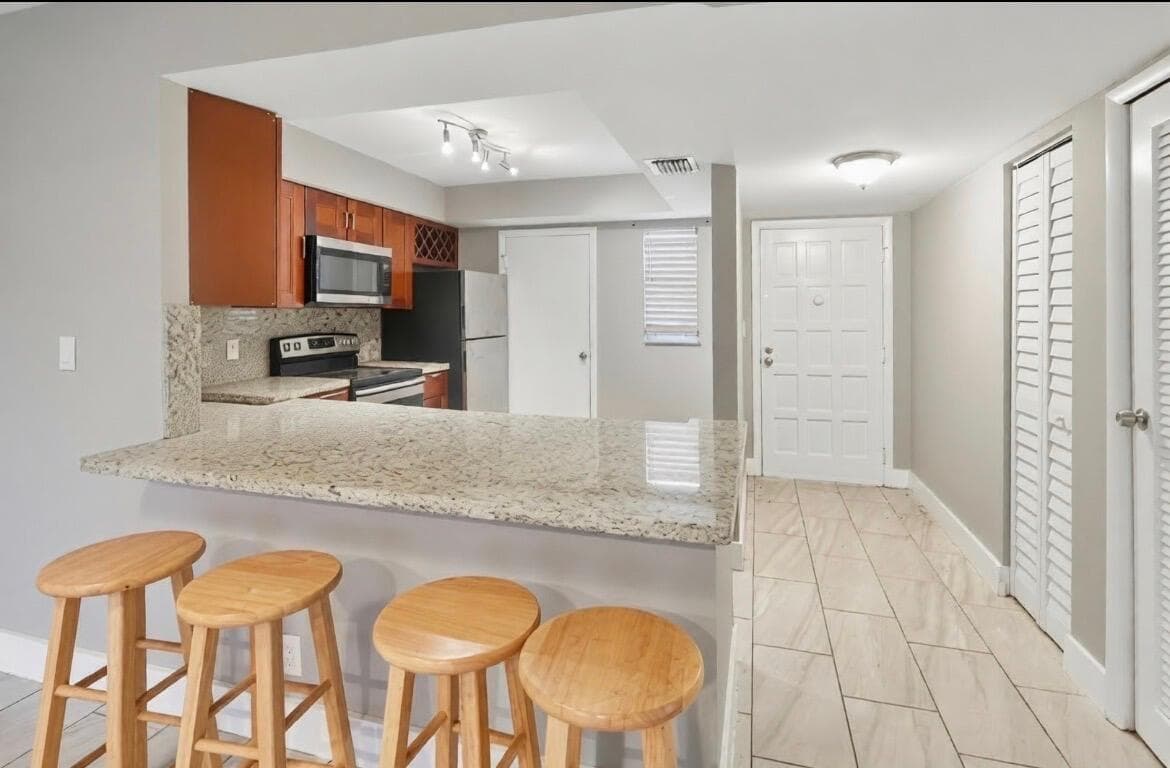 6301 N Falls Circle Drive # 111, Lauderhill FL 33319 photo 3