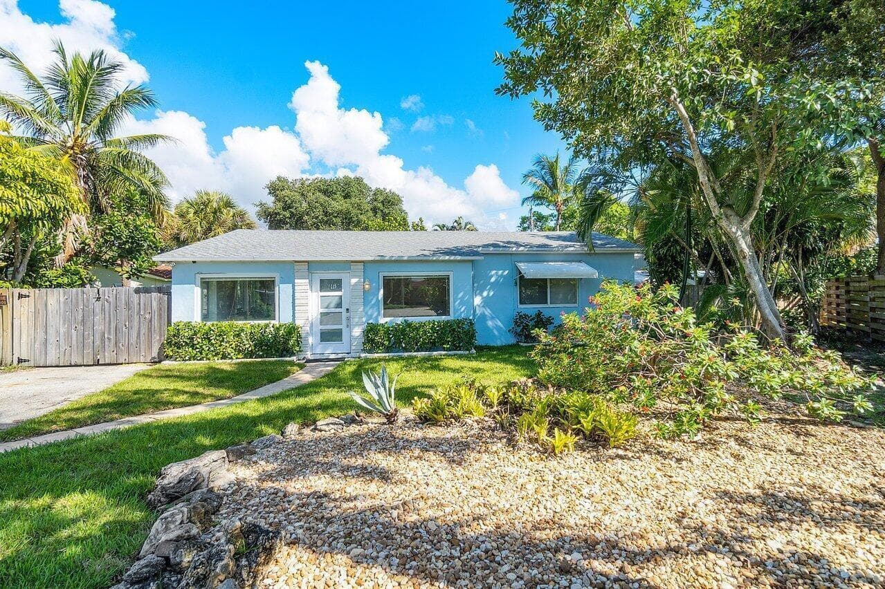 139 Prospect Road, Lantana FL 33462