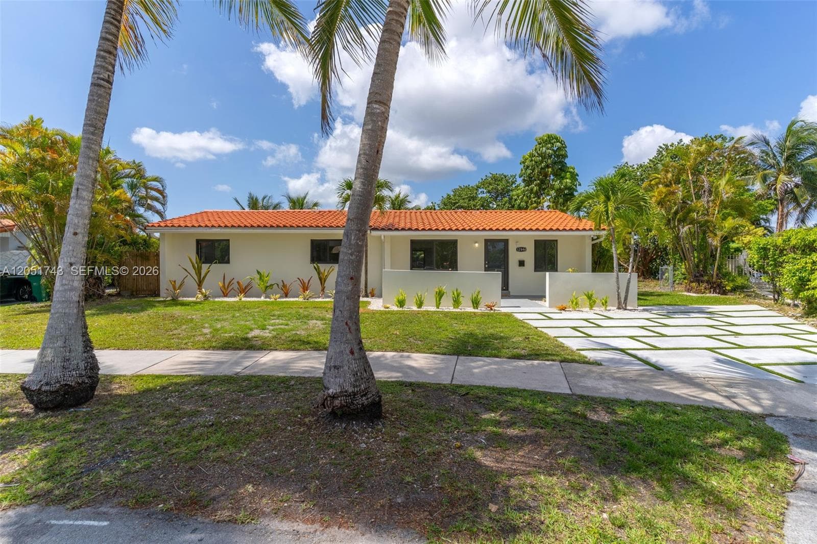 12846 SW 49th Ter, Miami FL 33175 photo 2