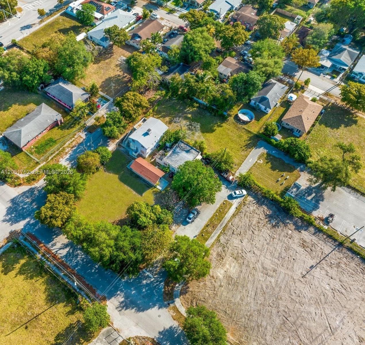 1133 NW 79th Ter, Miami FL 33150 photo 2