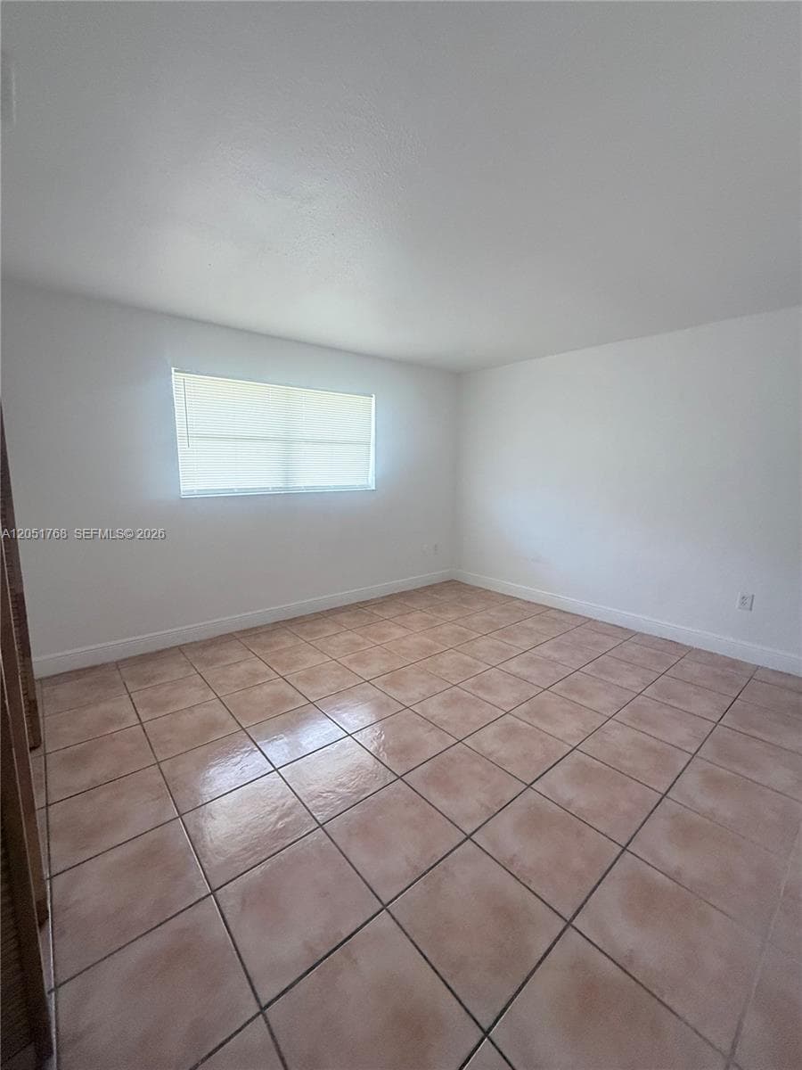 1990 NW 183rd St # 11, Miami Gardens FL 33056 photo 3