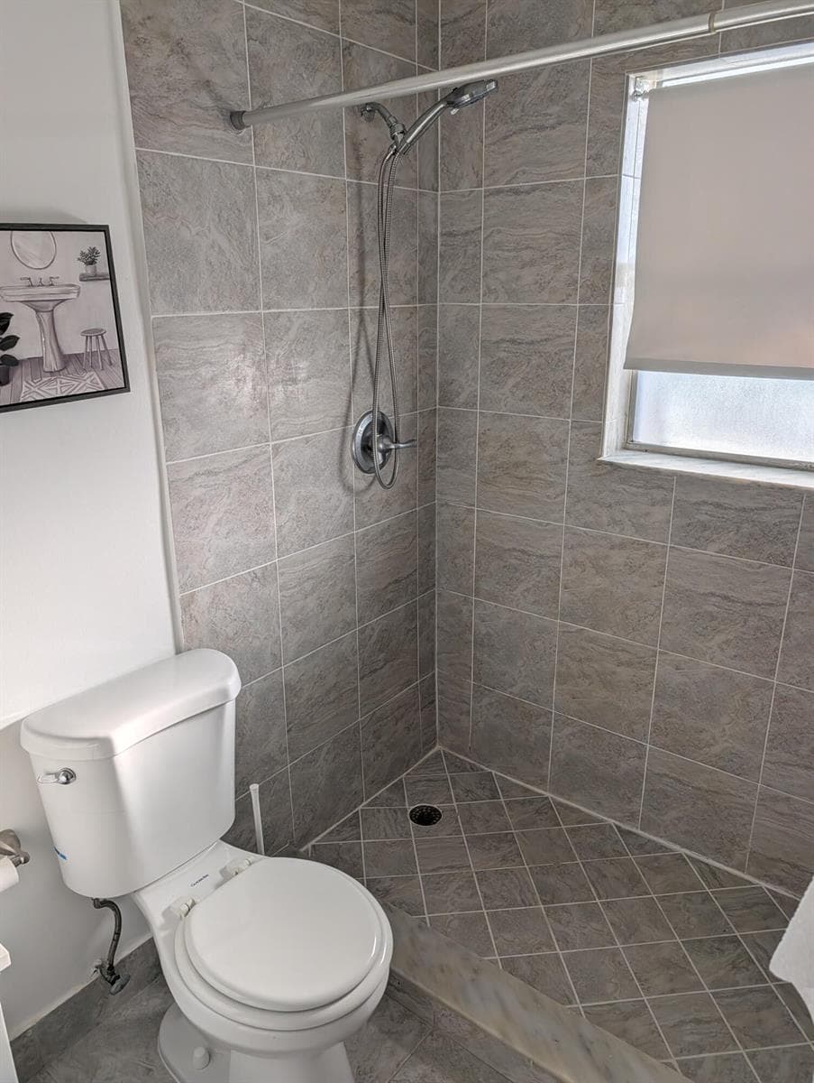 430 SE 2nd Avenue # 24, Deerfield Beach FL 33441 photo 4