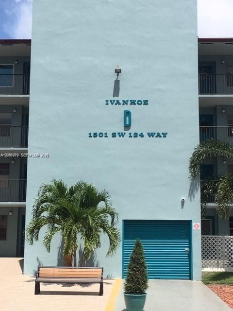 1501 SW 134th Way # 403D, Pembroke Pines FL 33027 photo 3