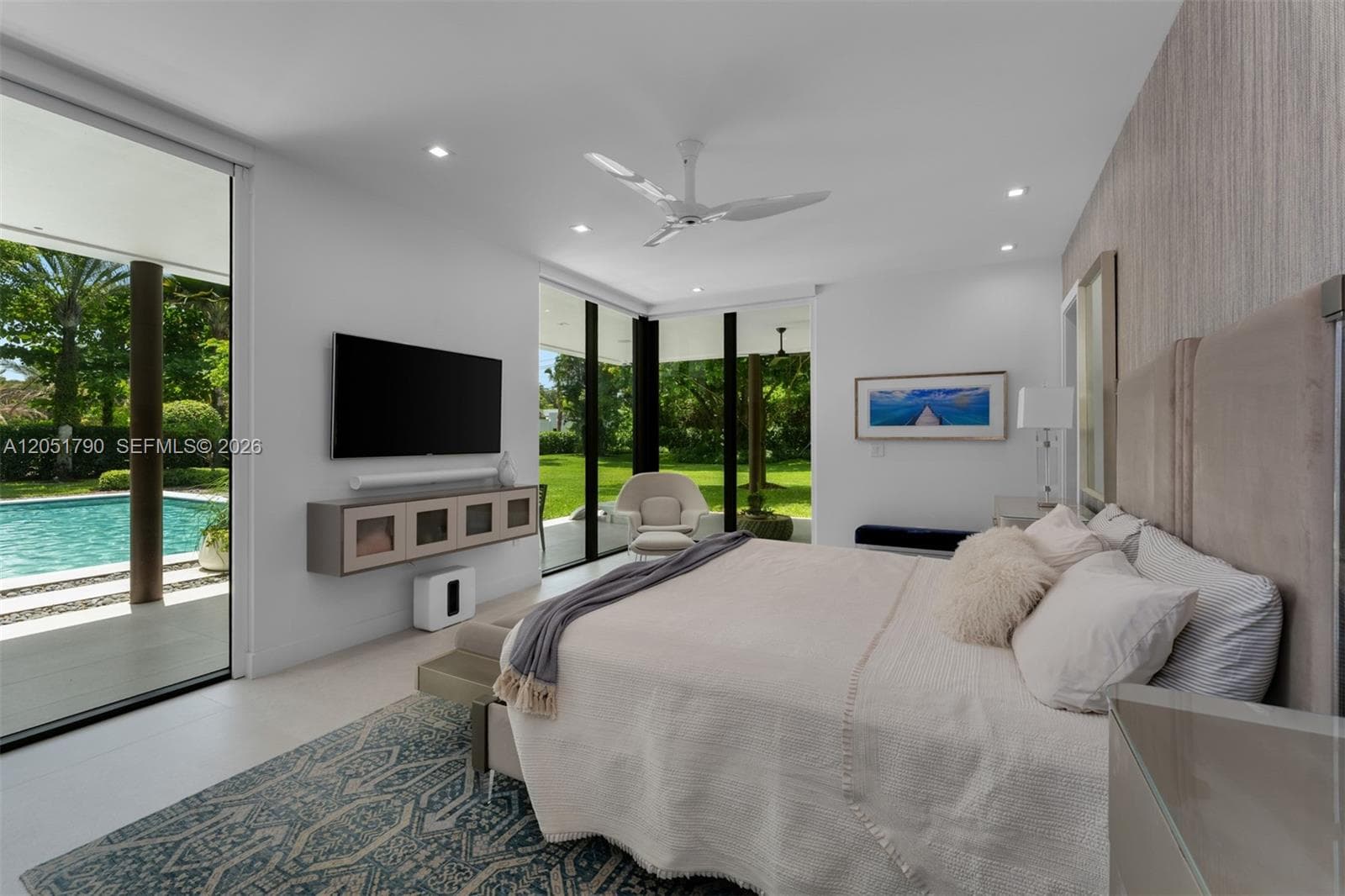 7502 SW 102nd St, Pinecrest FL 33156 photo 4